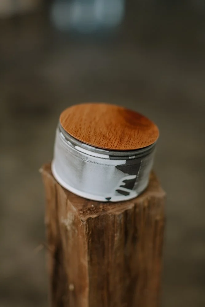 One-Handed Salt Cellar