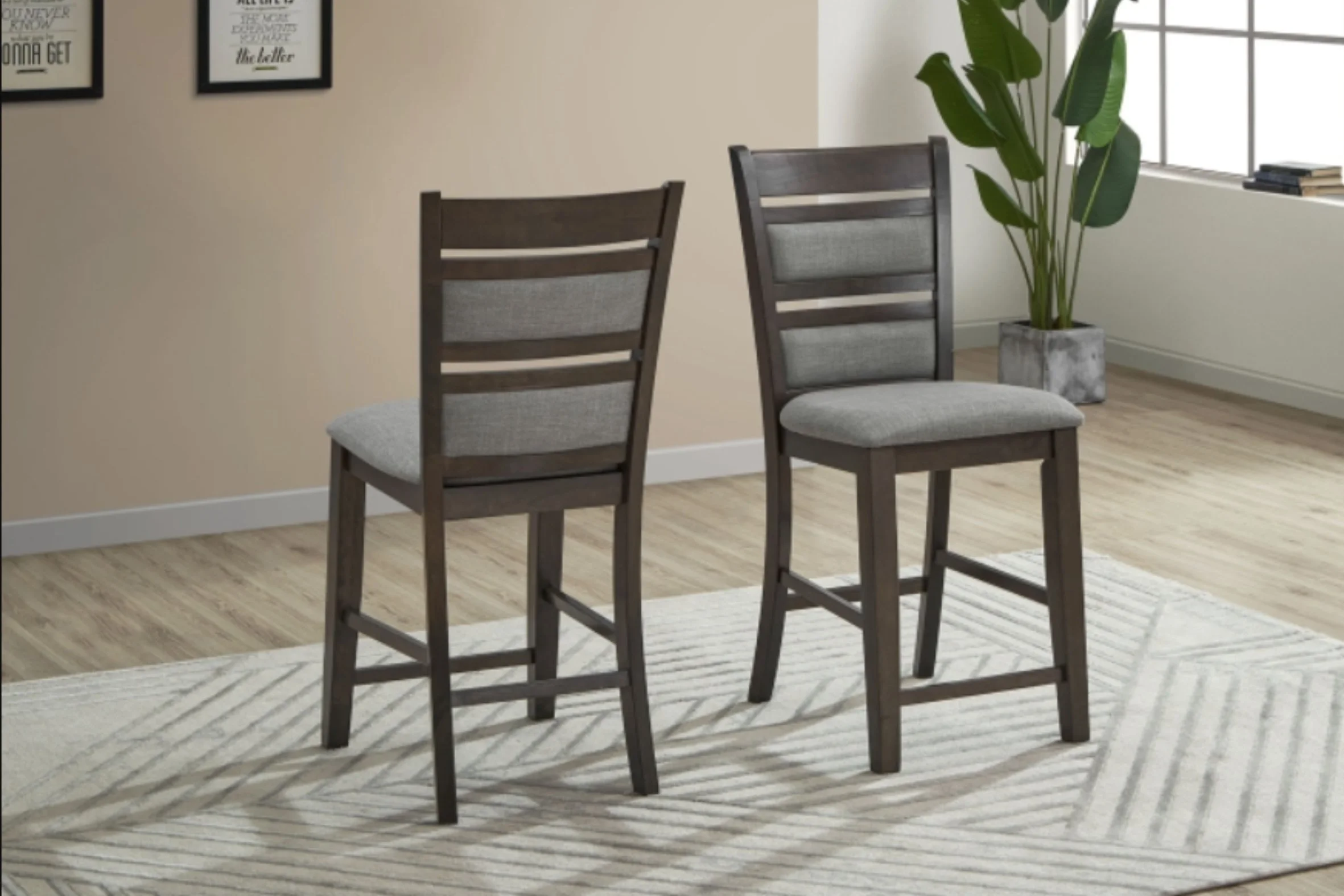 MG7801-chairs.jpg