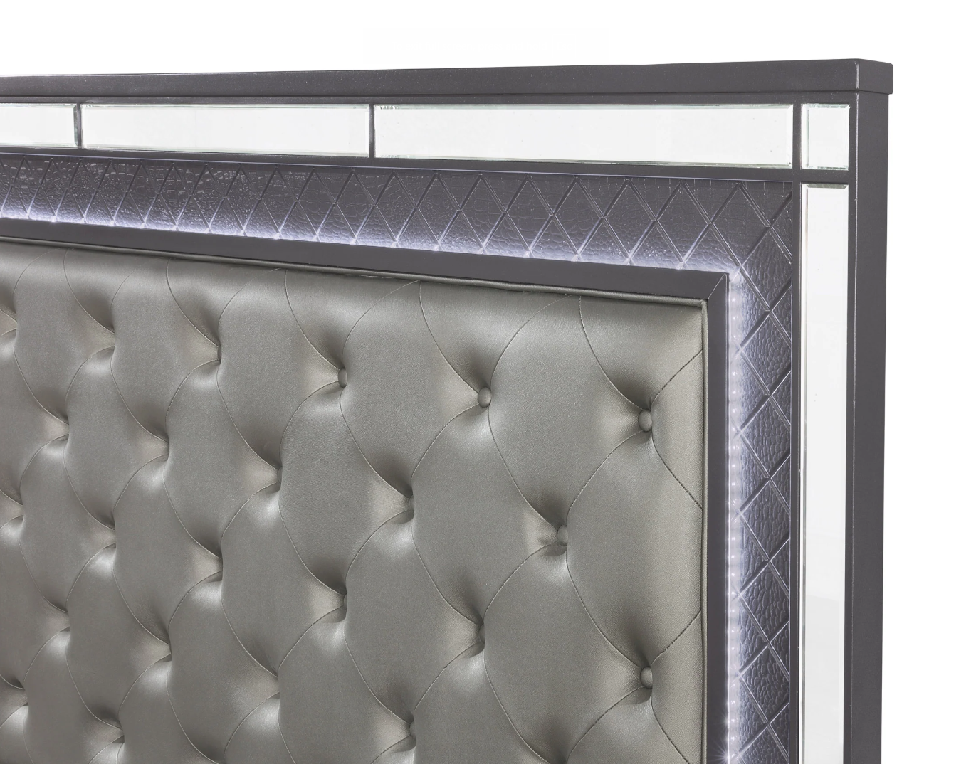 Headboard_CU.png