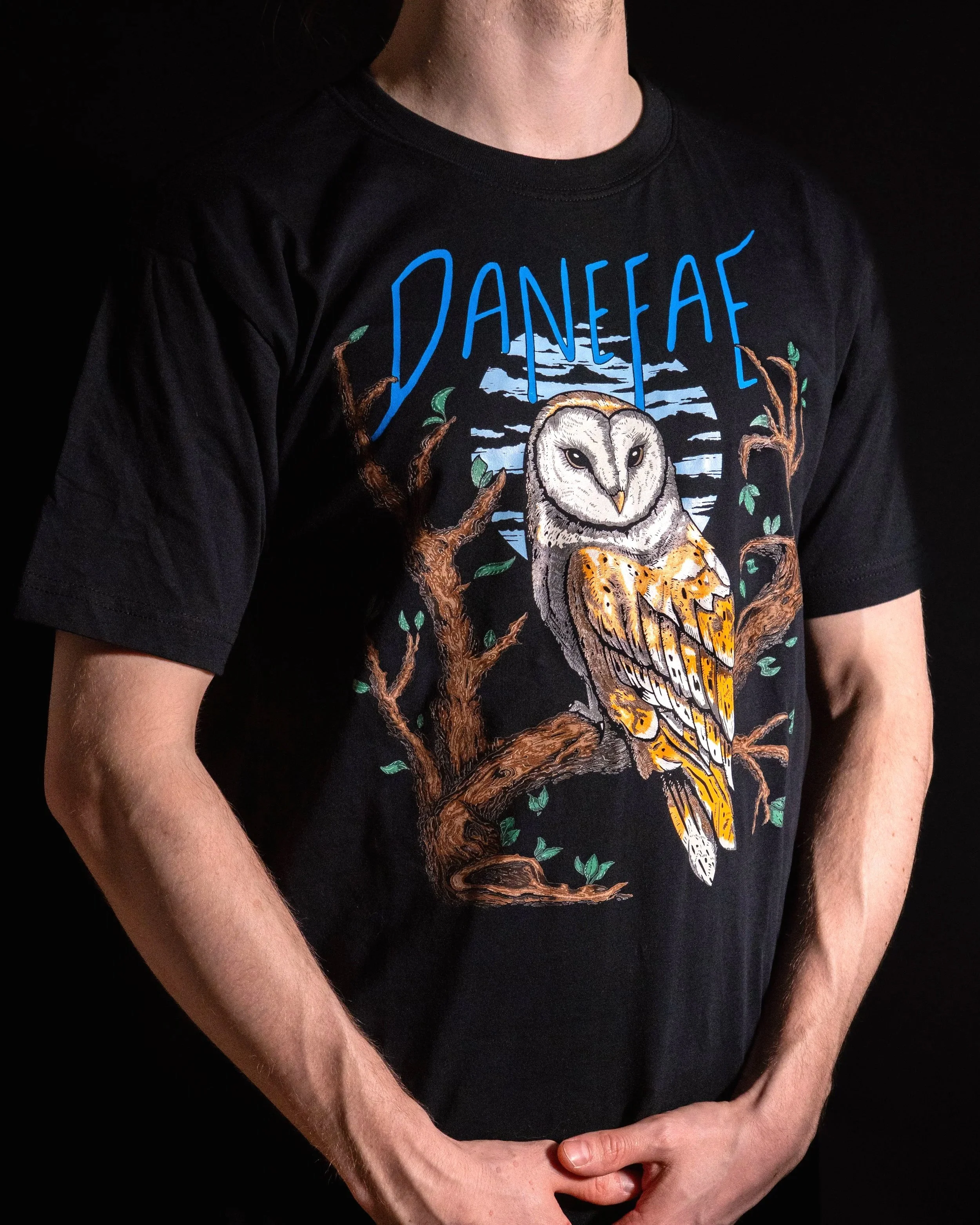 Danefae_ugle_tee_1.jpg