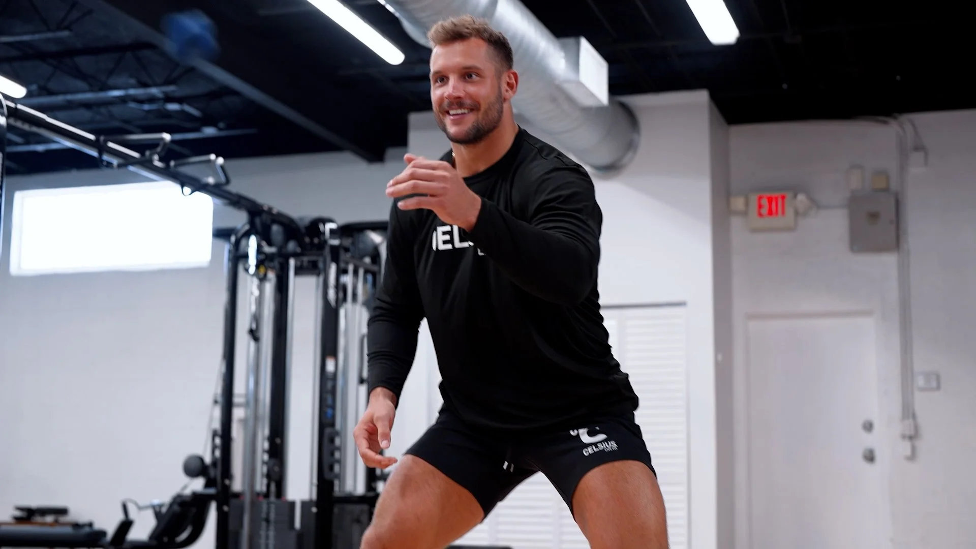 DEMO REEL 2026 V3.00_00_13_09.Still005.jpg