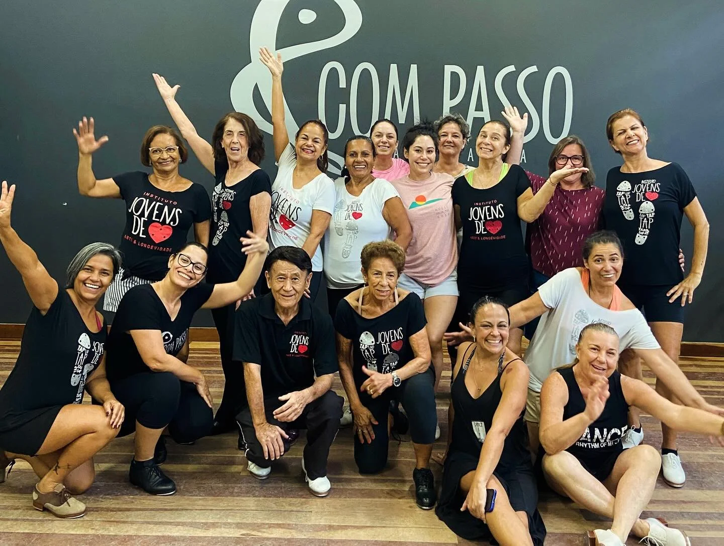 O @encontrodosritmossjc foi tudo de bom! Obrigada @samantavarela e @gabidias87 pelo convite e por esse evento maravilhoso e cheio de energia 🔥 que orgulho ver o tap dance brasileiro brilhando tanto 🇧🇷

O meu enorme obrigado a todos que estiveram c