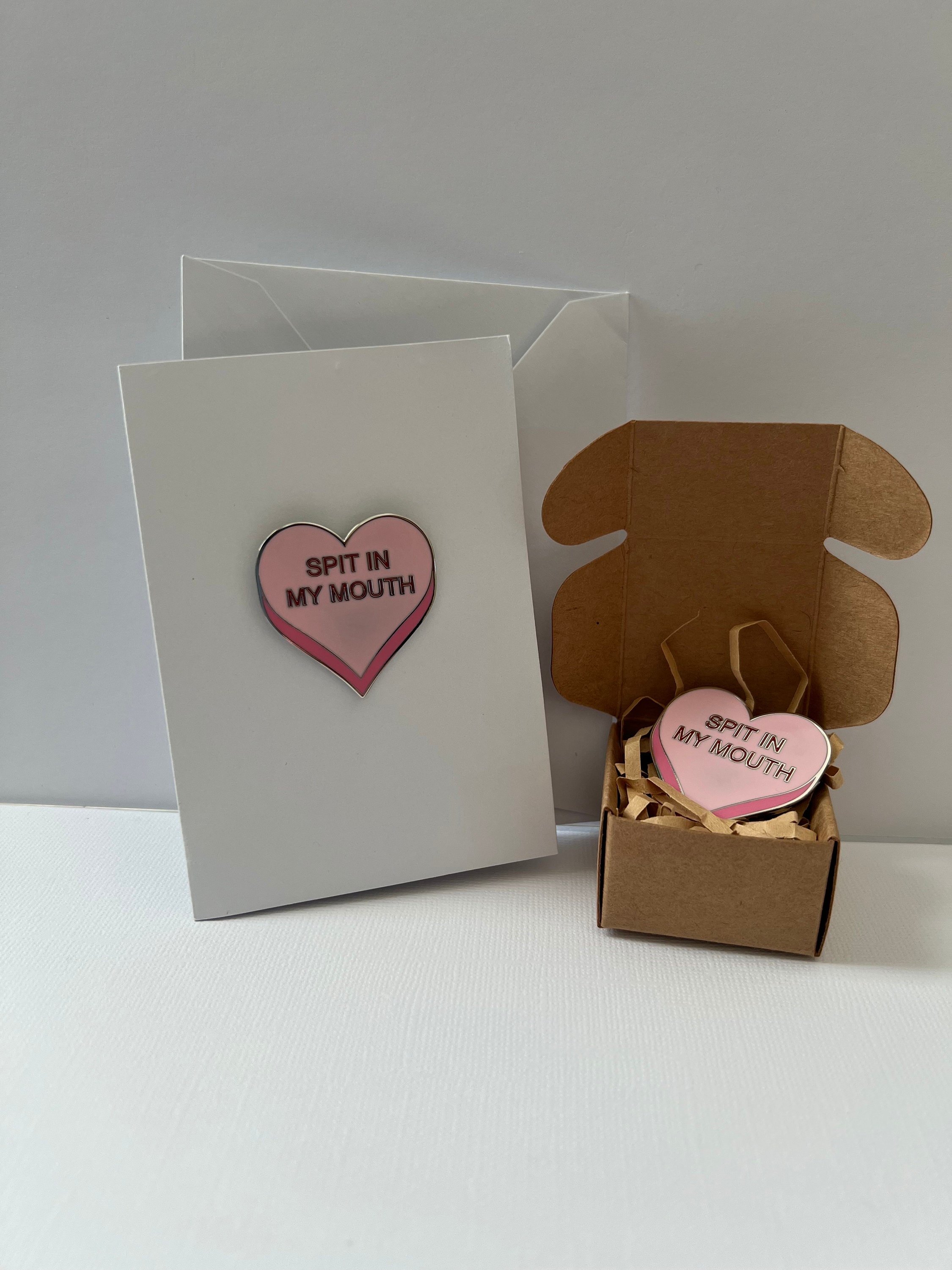 https://i.etsystatic.com/39156355/r/il/77cba3/5102854918/il_fullxfull.5102854918_mb5b.jpg