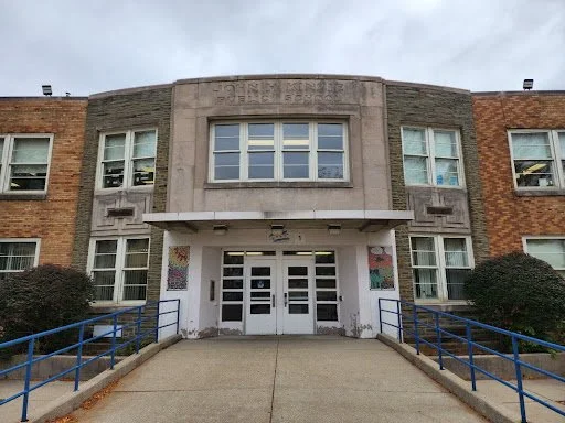 John H. Kinzie Elementary - Clearing nieghborhood
