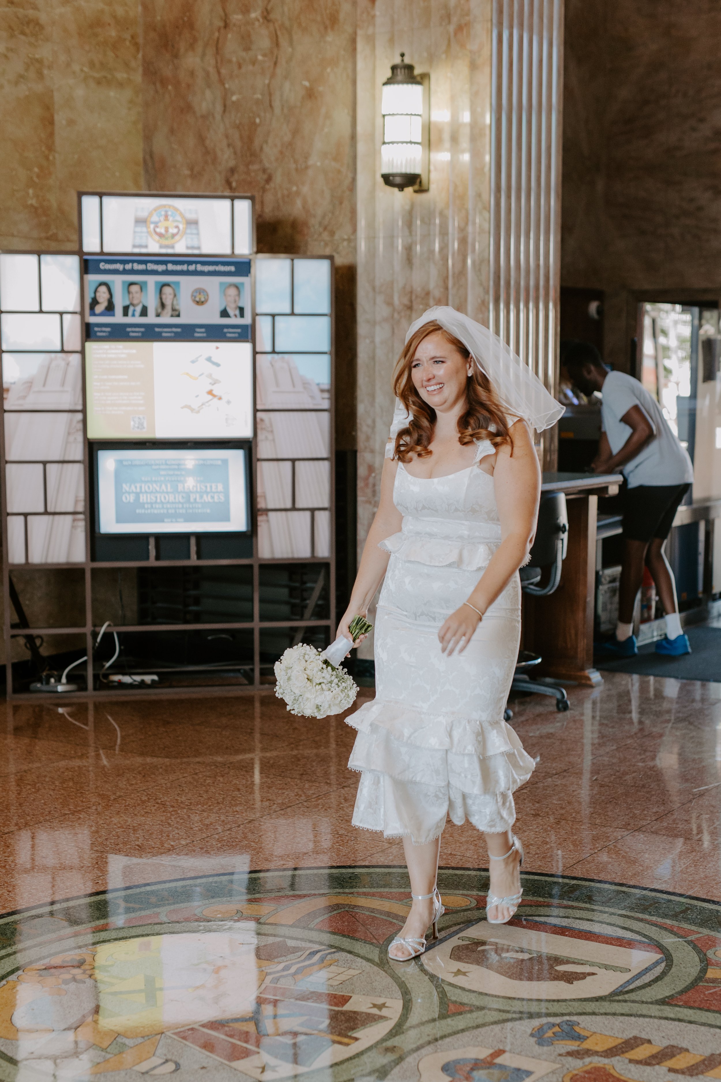 san_diego_courthouse_elopement_little_italy_wedding_01.jpg