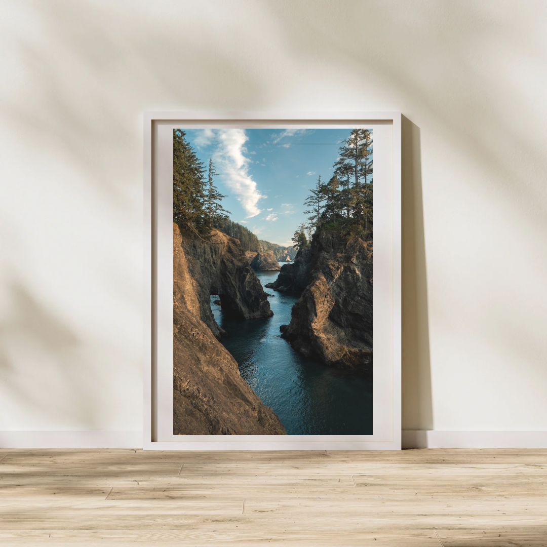 Aesthetic Photo Frame Mockup Instagram Post.png