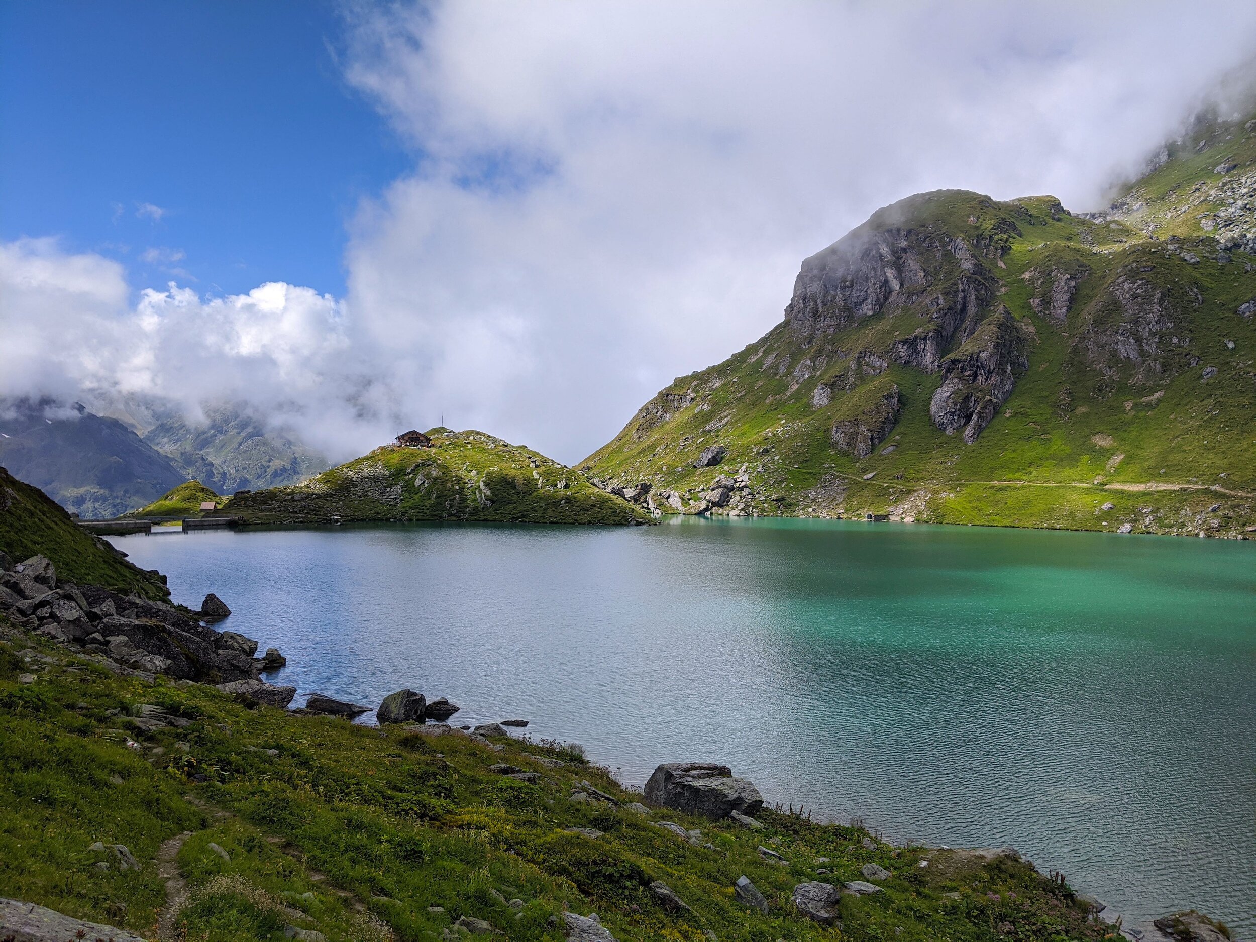 Fionnay+to+Bonatchiesse+hiking+guide+16.jpg