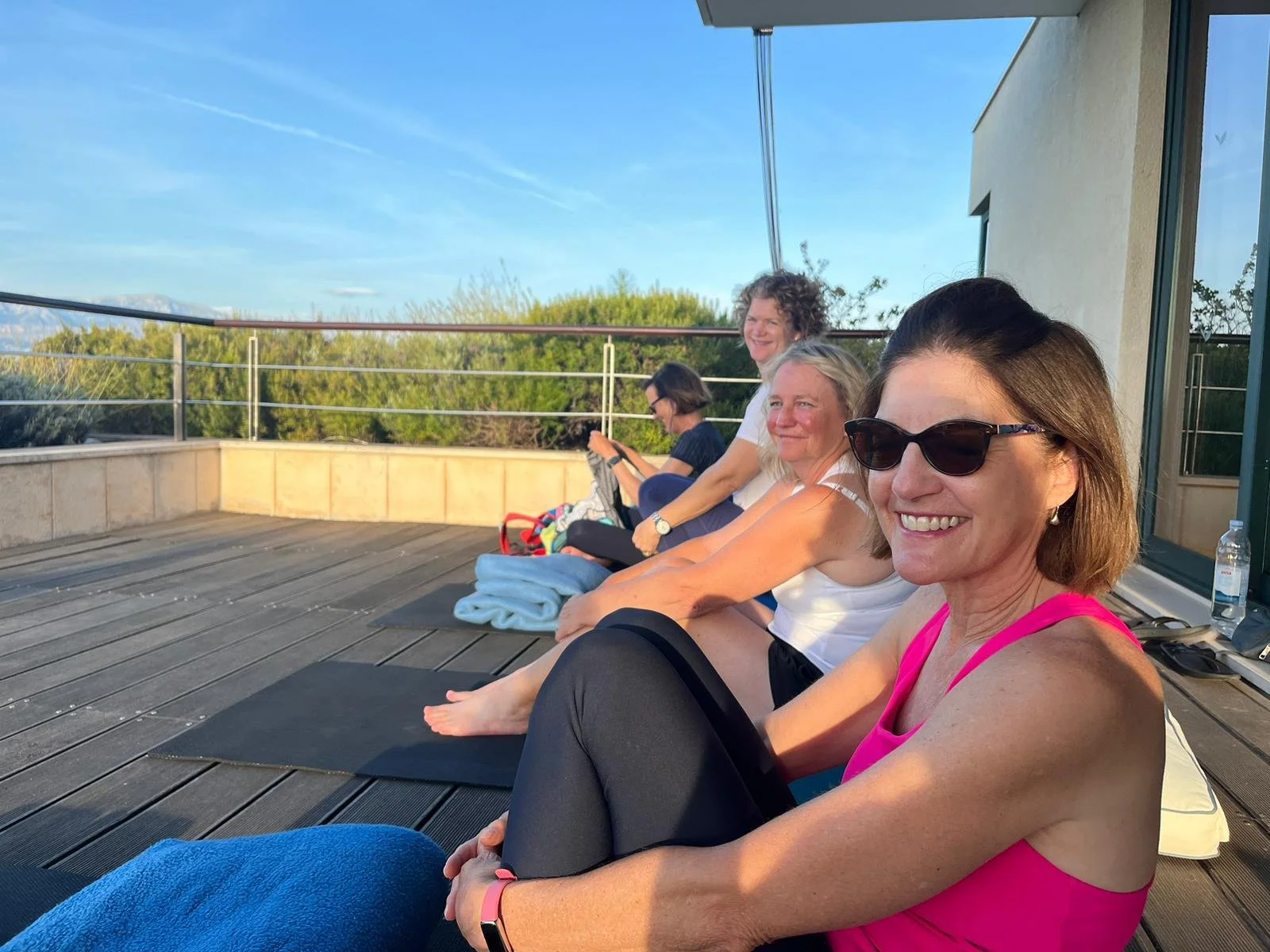 What is arrival day on an InRetreat like?