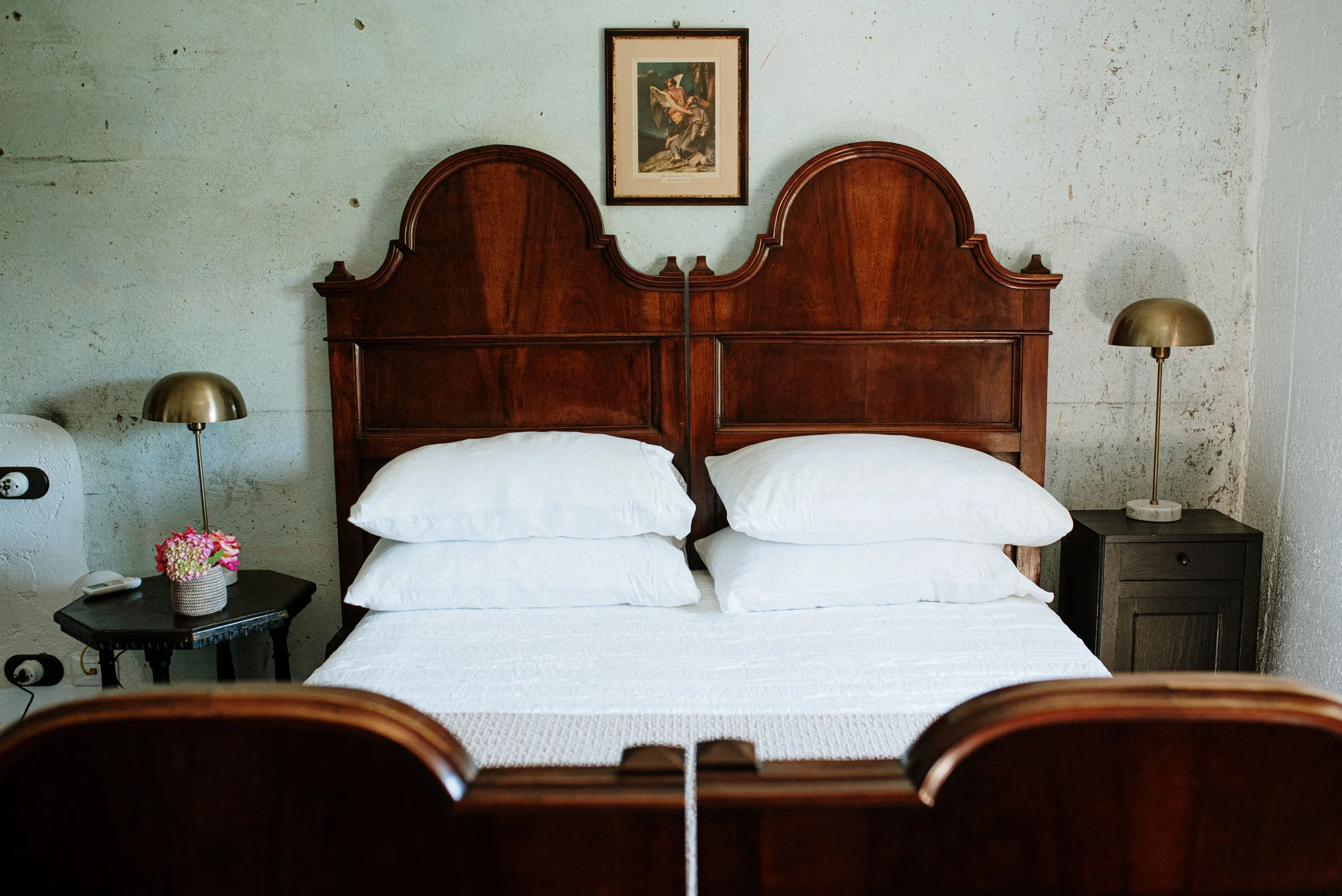 Fireplaceroom 2.jpeg