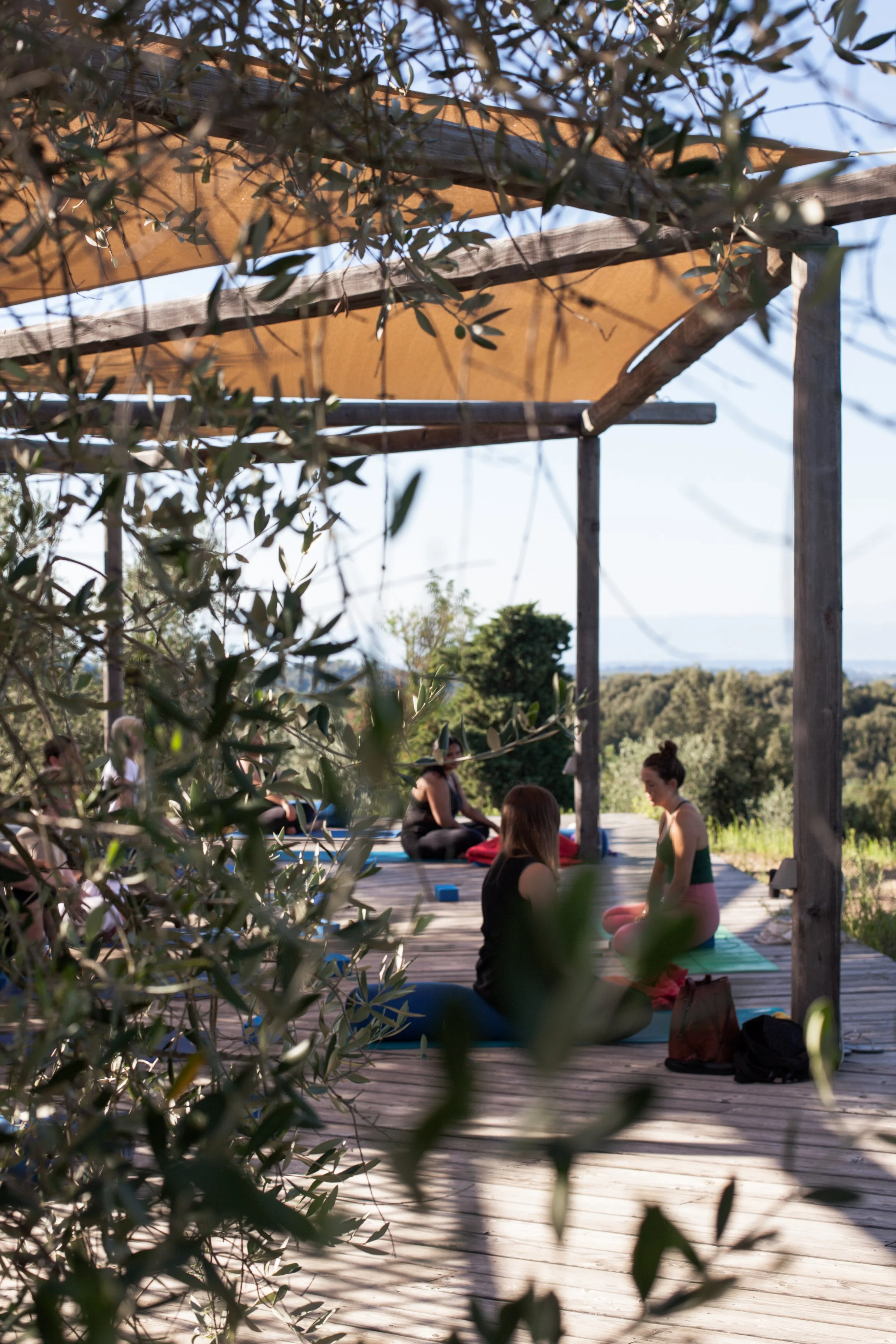 1-topchoice-5-ninabutler-yoga 2.jpeg