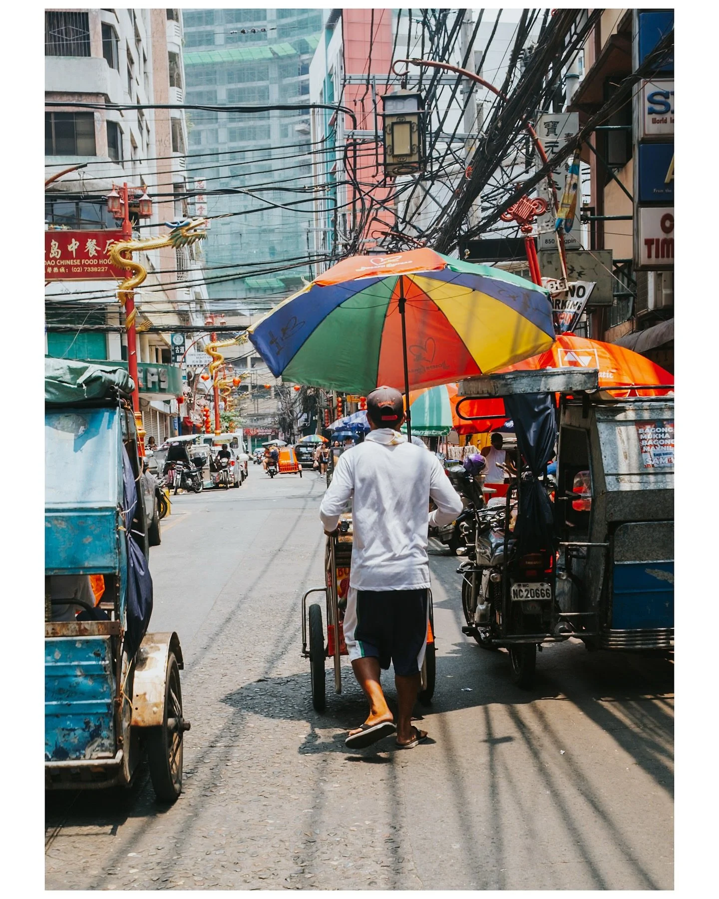 Manila is not for the faint-hearted. It&rsquo;s chaotic, fierce and rampant but at its heart are the kindest people you&rsquo;ll ever meet.

People who willingly drive you back to your accomodation even though it&rsquo;s out of their way, people who 