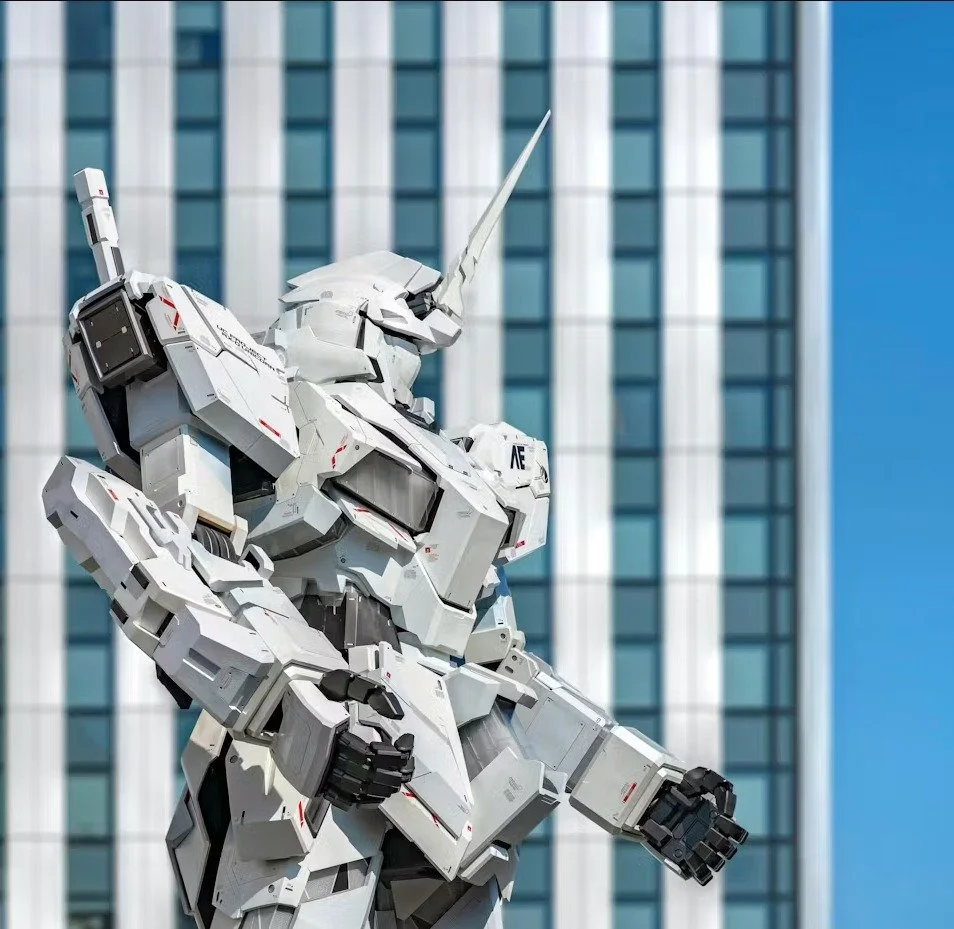 Gundam ……… 