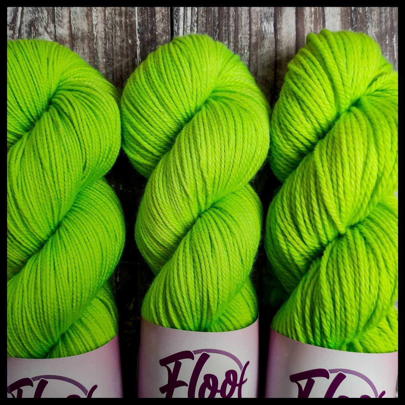 https://i.etsystatic.com/18980514/r/il/b2272e/2952307669/il_fullxfull.2952307669_csao.jpg