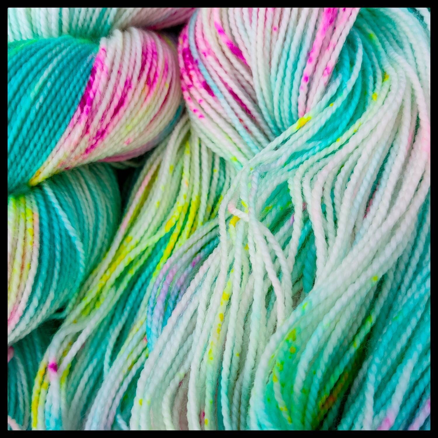 https://i.etsystatic.com/18980514/r/il/f61a06/3210809464/il_fullxfull.3210809464_77l2.jpg