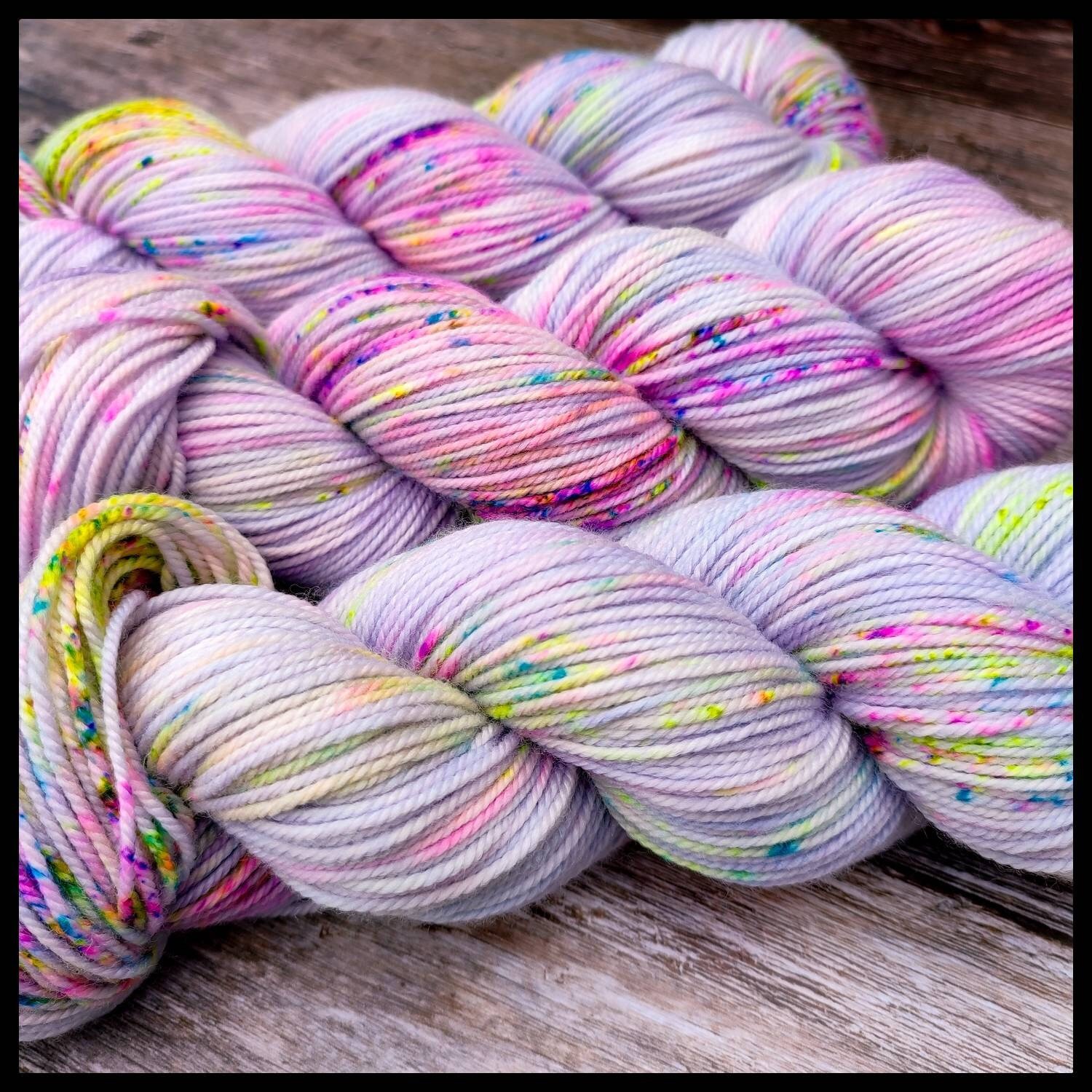 https://i.etsystatic.com/18980514/r/il/ff5f16/3893892078/il_fullxfull.3893892078_g95c.jpg