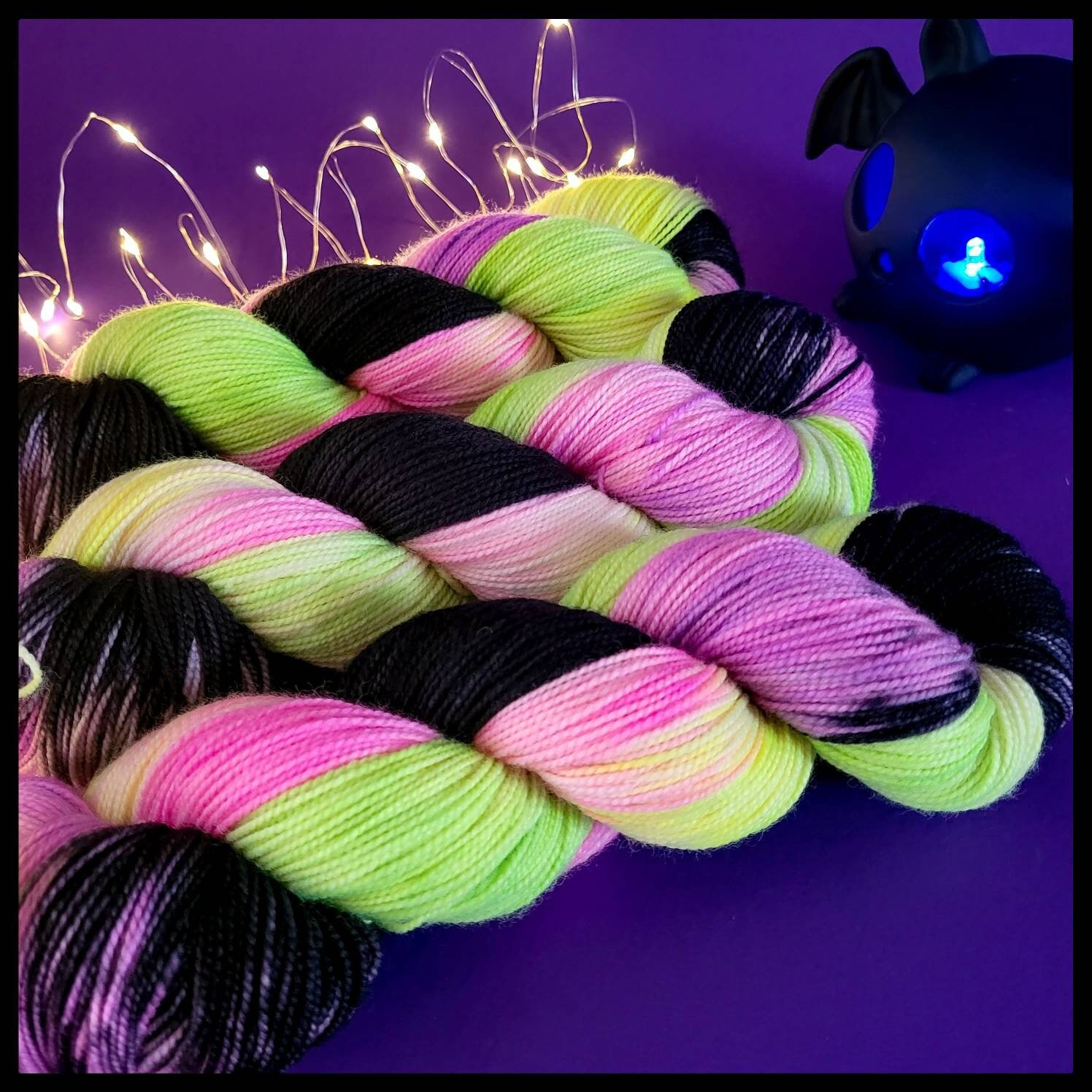 https://i.etsystatic.com/18980514/r/il/1e6a79/4089071210/il_fullxfull.4089071210_kjfg.jpg