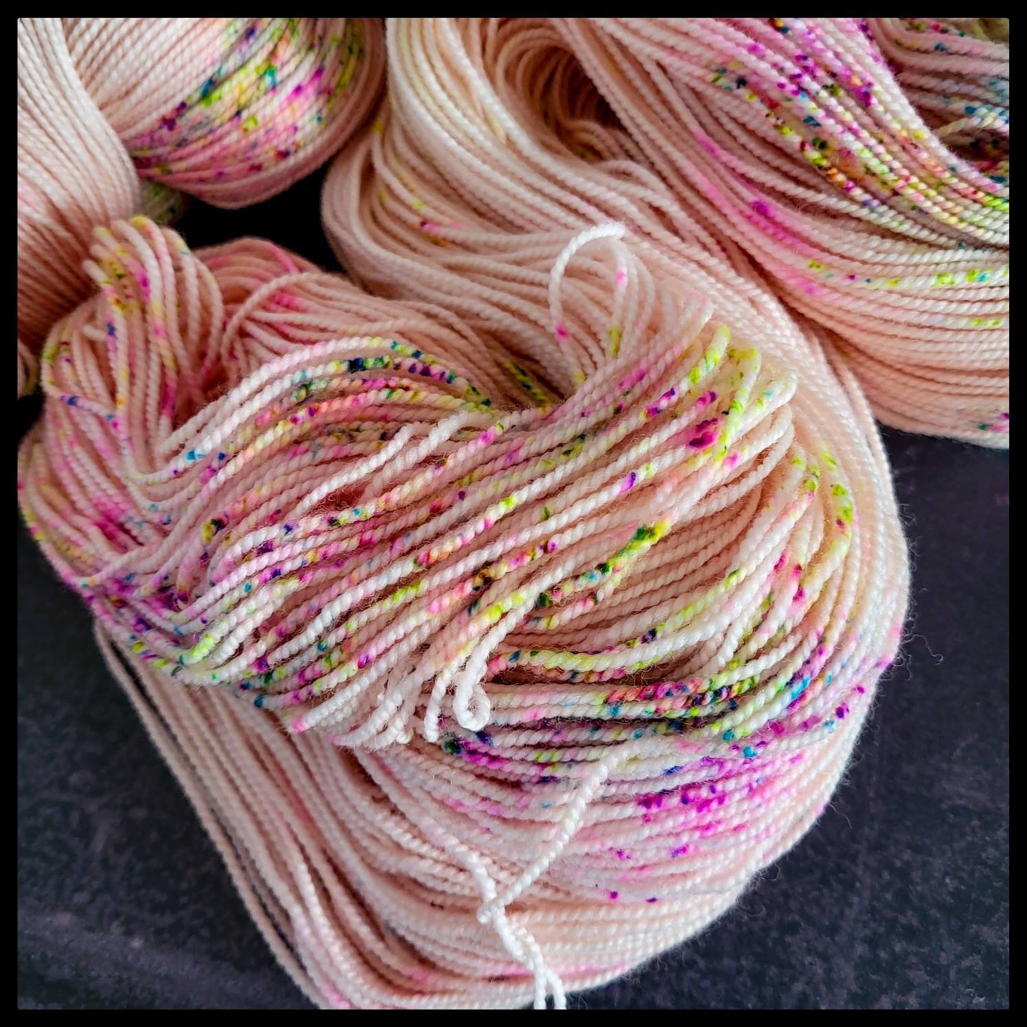 https://i.etsystatic.com/18980514/r/il/42519e/4708893201/il_fullxfull.4708893201_6fre.jpg