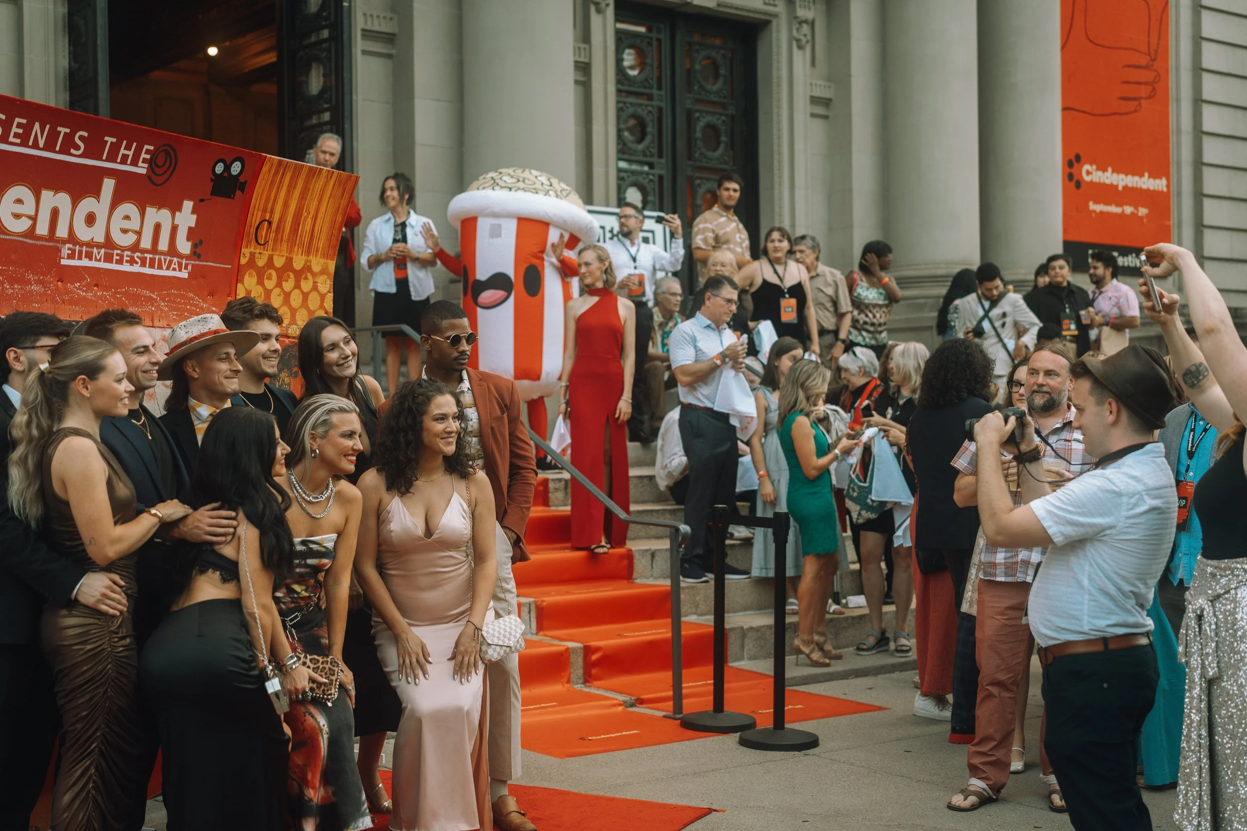 Homepage_Cindependent_Group_Red-Carpet