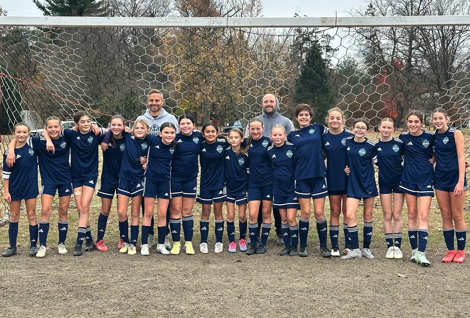 The Panther United 2013/2014G squad had a terrific fall season and finished second in their flight with an 8-1-1 record! Congrats, players and coaches! 🔥⚽