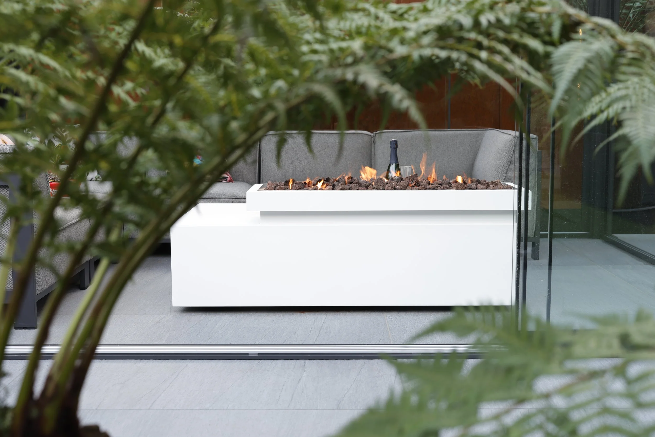 Firepit, Luxury firepit, designer firepit, modern firepit,gas firepit, bio-ethanol firepit