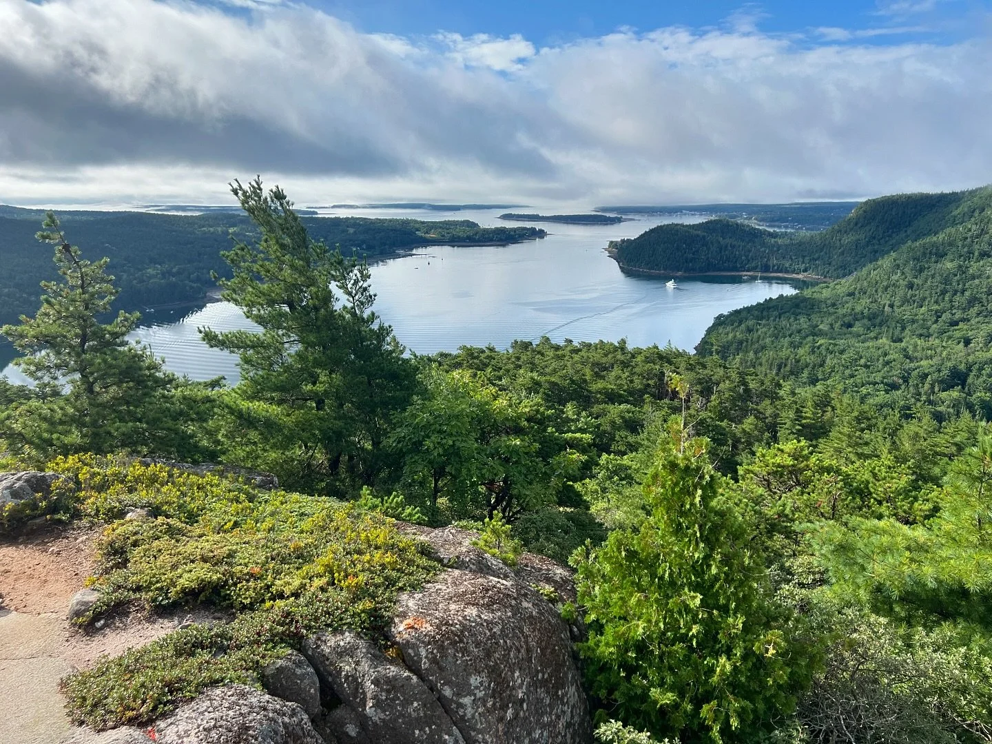 I&rsquo;m back in Maine and playing a solo show tomorrow, Thursday, August 22nd at Deer Isle Music Hall. Show starts at 7pm, and you can get tickets on their website or at the door. 🌲✨🤸 join us! 
@deerislemusic