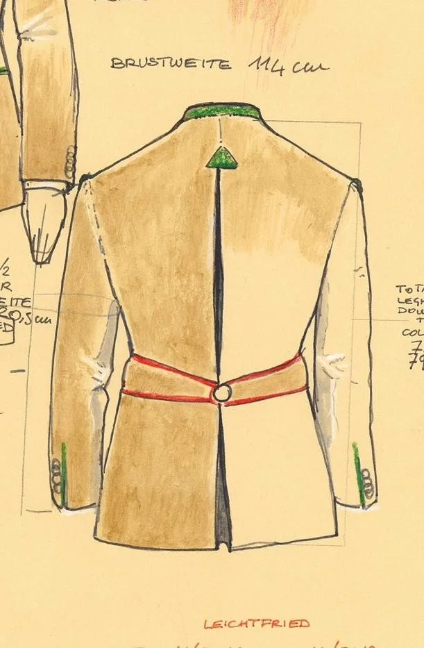 Dessins techniques d'un mannequin en veste beige avec ceinture rouge, montrant des mesures et des détails de couture.