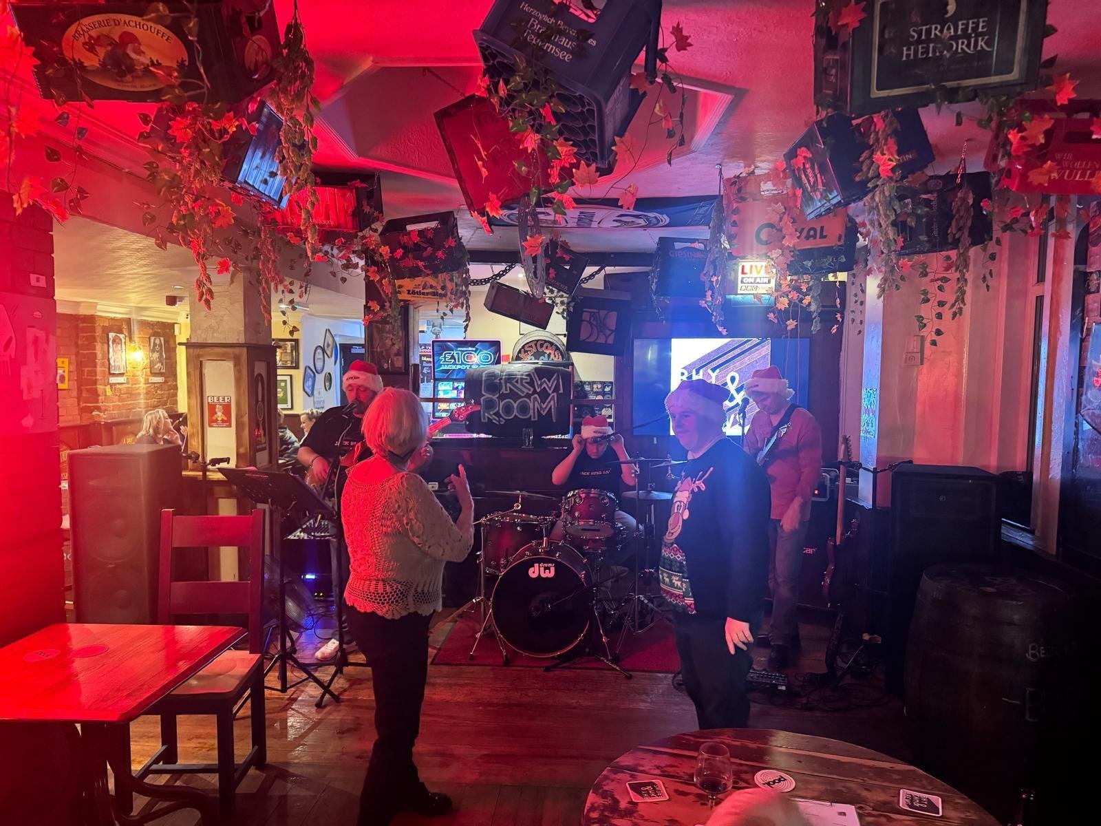 WhatsApp Image 2025-12-14 at 00.55.53 (3).jpeg