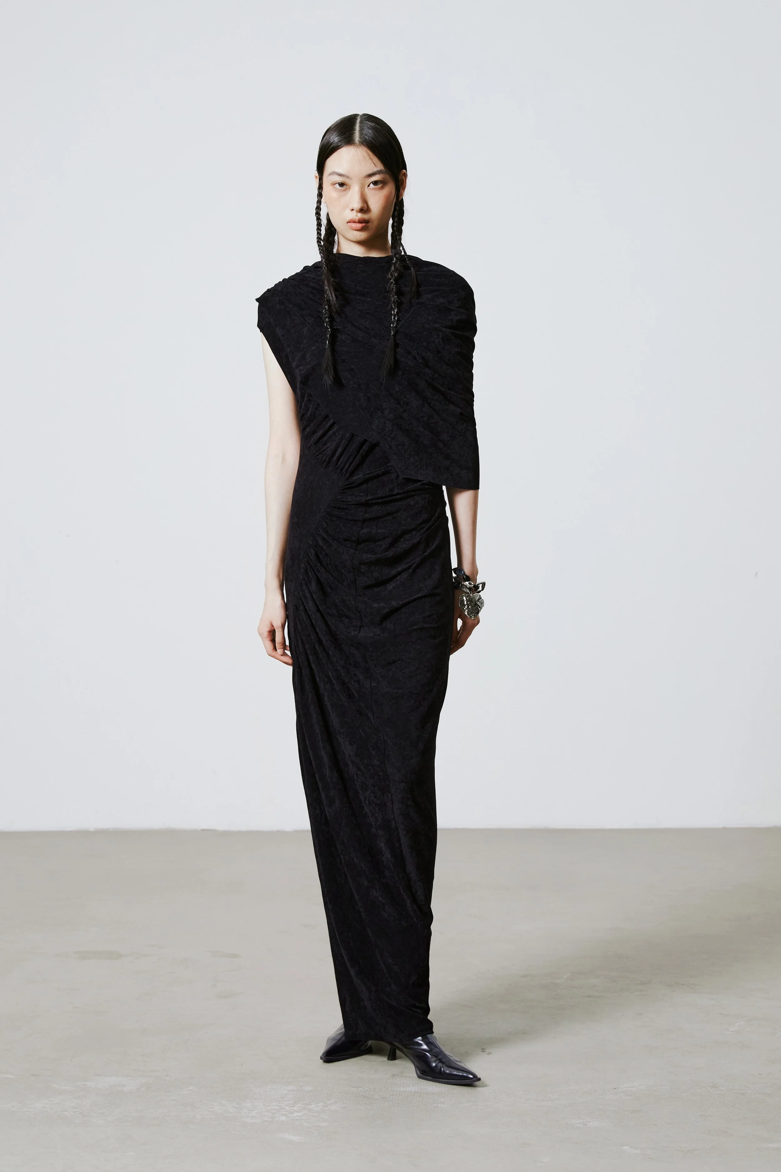 MTG AW240399.jpg