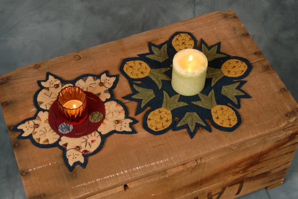 260: Seasonal Candle Mat - Set 4
