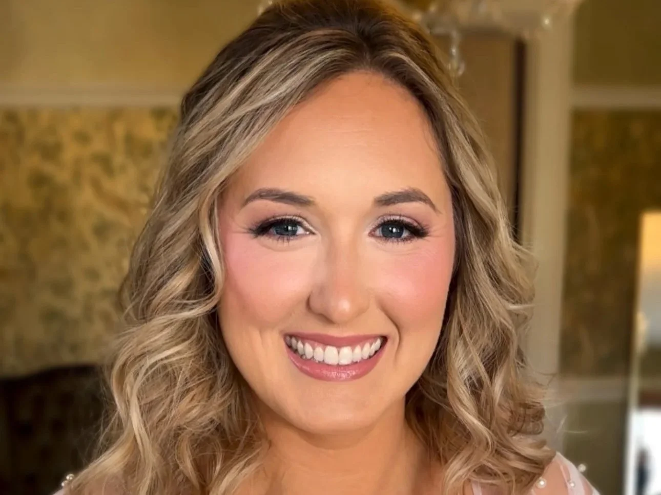 Facetune_07-11-2025-16-46-26.jpg