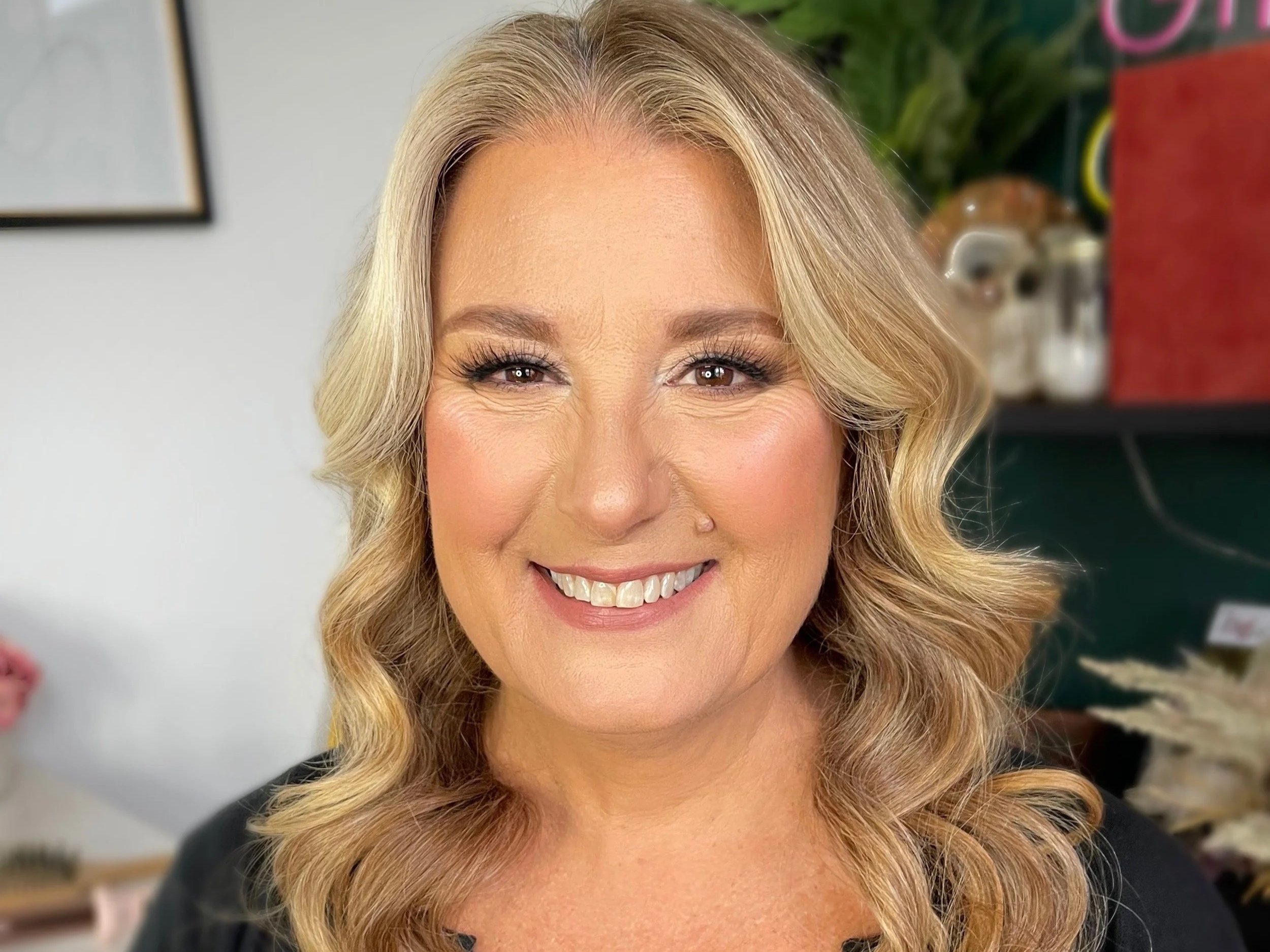 Facetune_11-11-2022-16-15-14+2.jpg