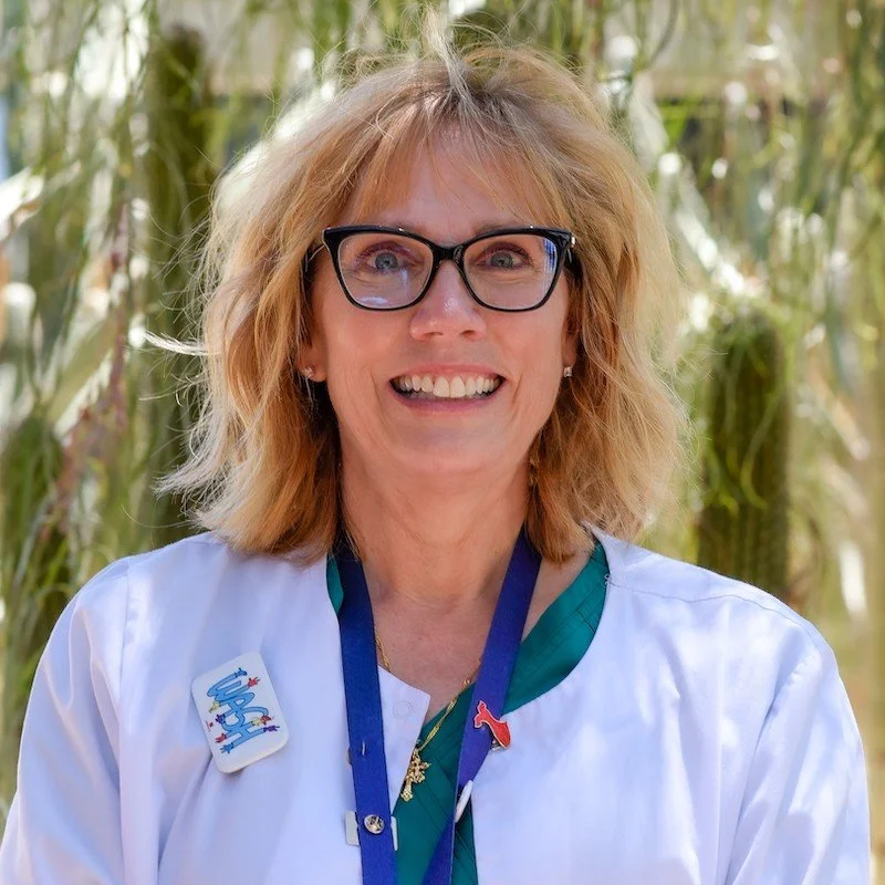 Shannon David Headshot? Compressed.jpg