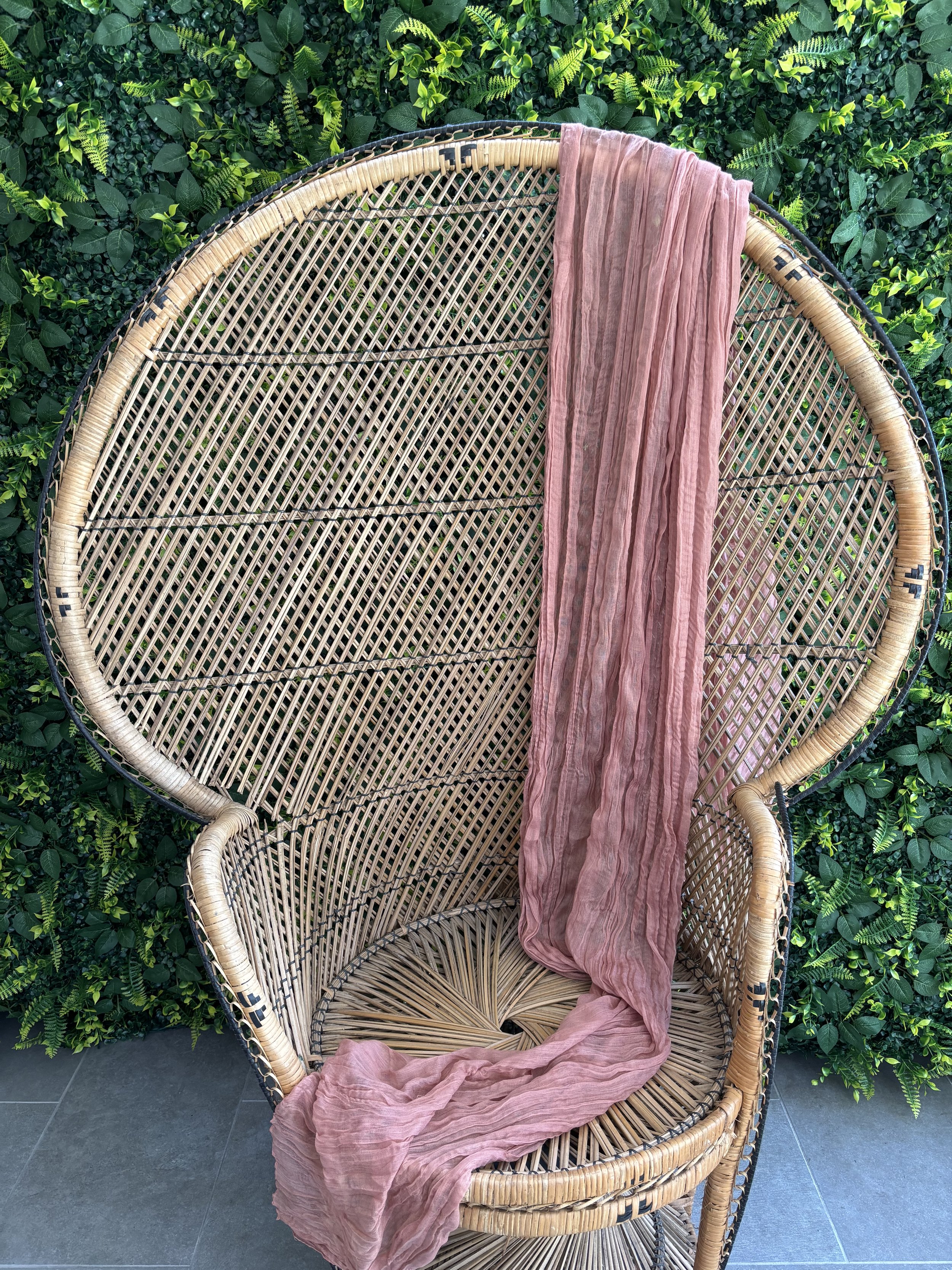 Dusty Rose Table Runner - $6 each