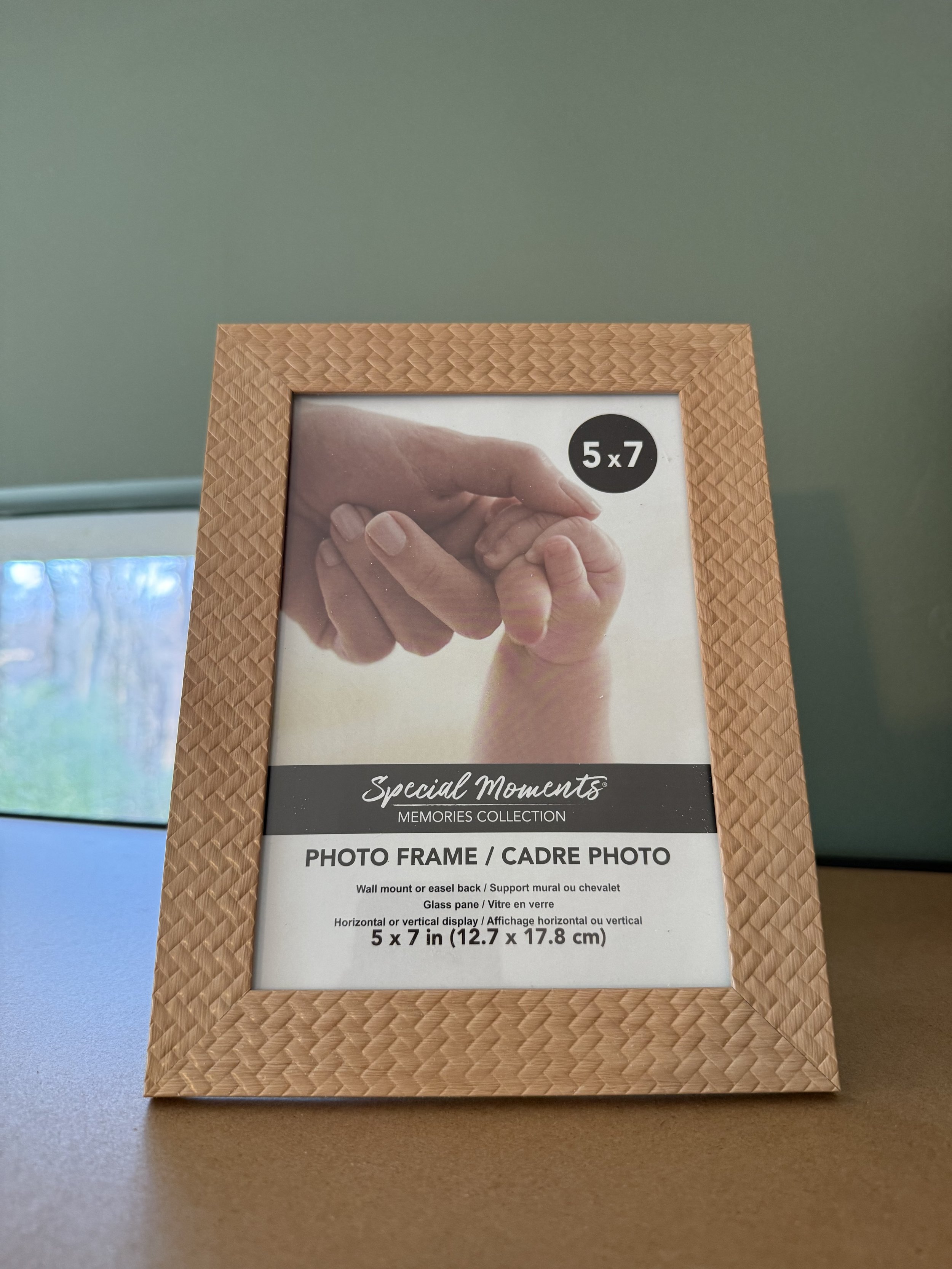 Picture Frames - $2 (10 available)