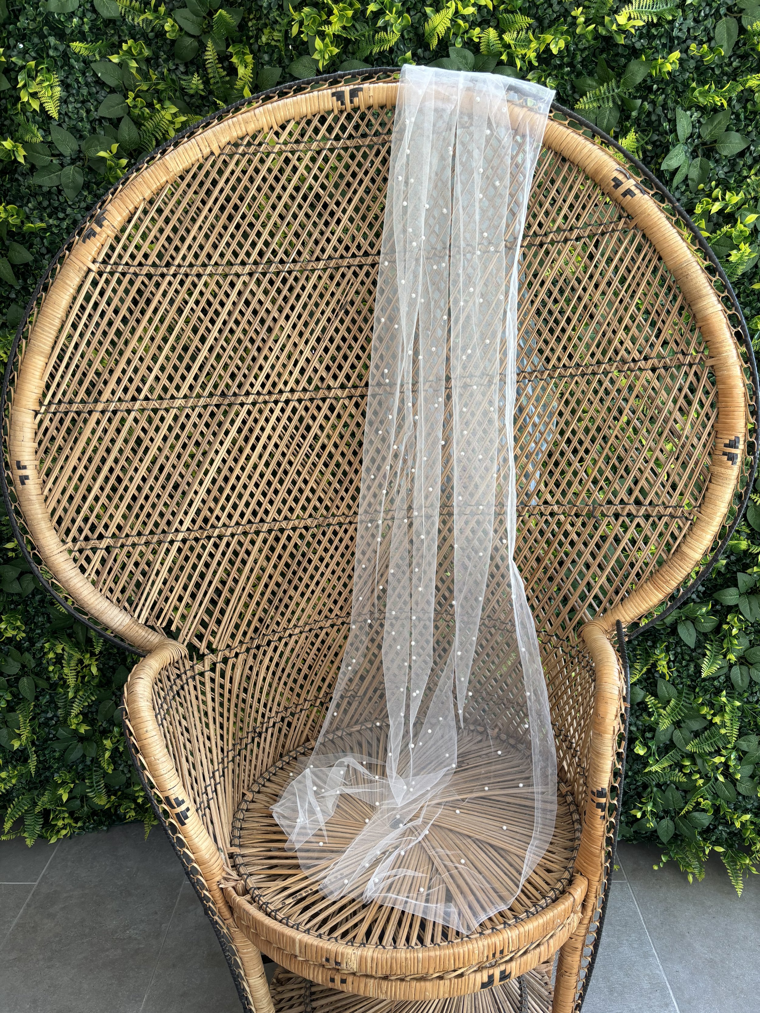 Pearl Table Runner - $6 each