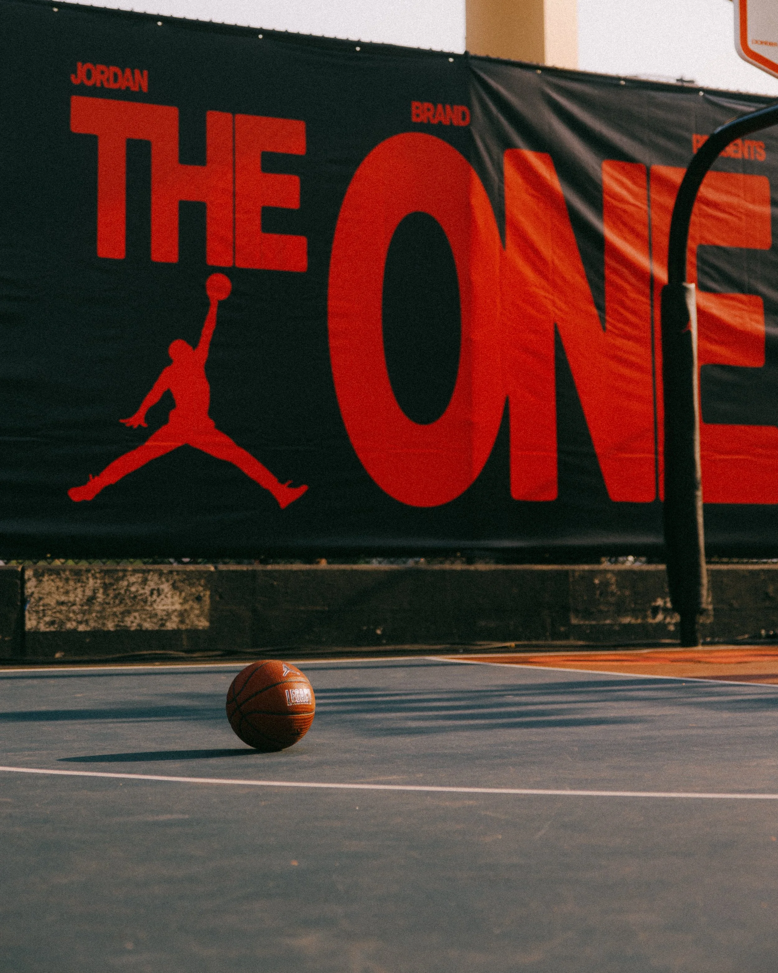 theone-4.jpg