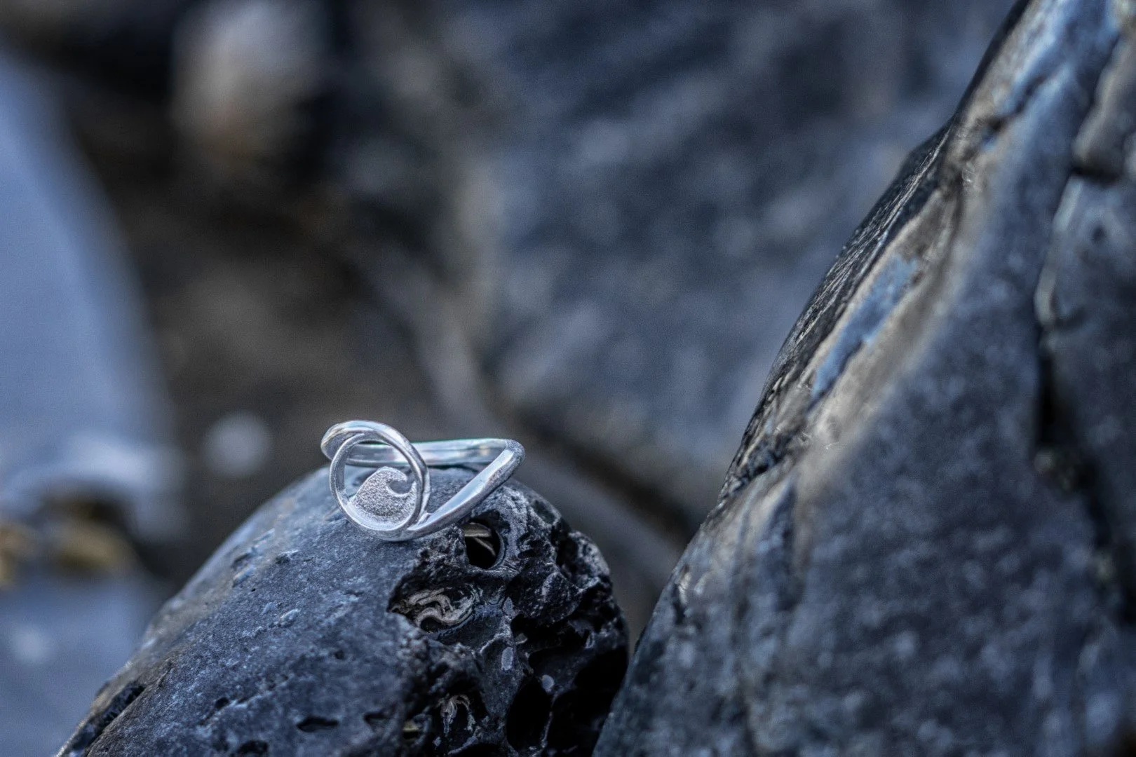 Ring-Wave (Large).jpg