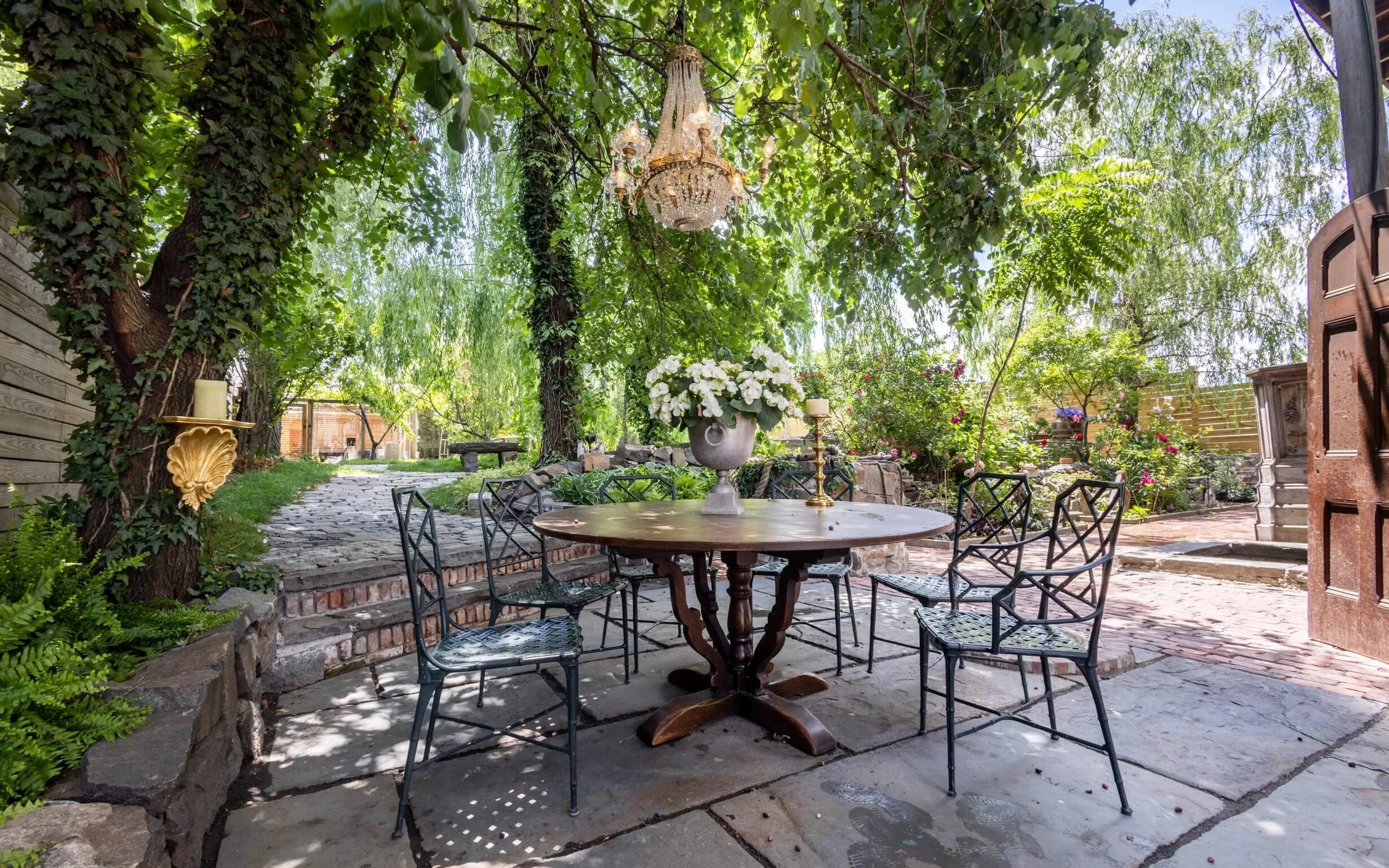 Richmond Terrace Ave Staten Island NY USA_2876_20230608-006_small.JPG