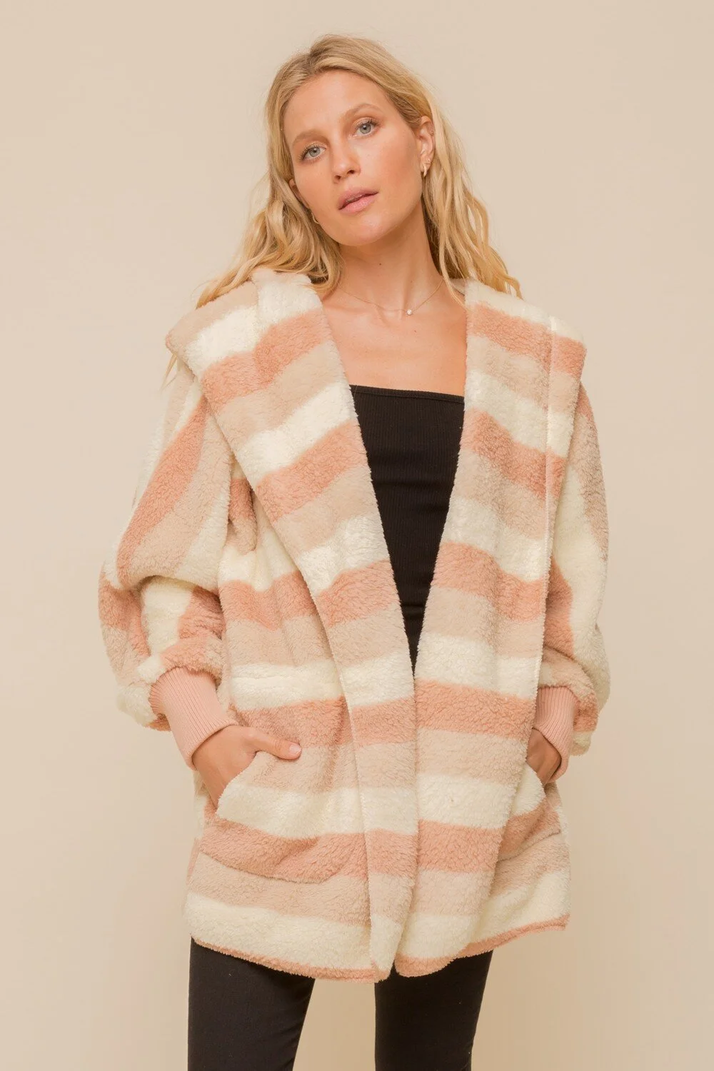 5780B894-809B-4072-A564-A3E7CBE4567C