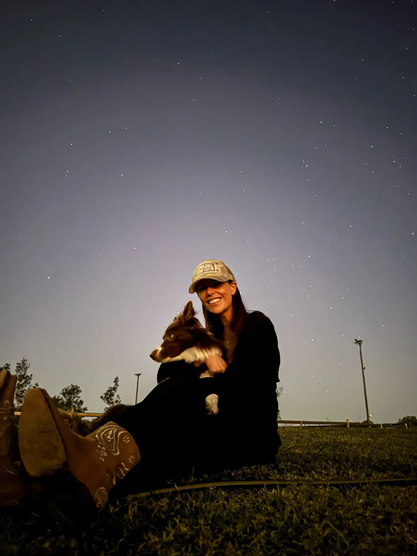 Those Tambo night sky&rsquo;s on @qldmusictrails ✨🌕