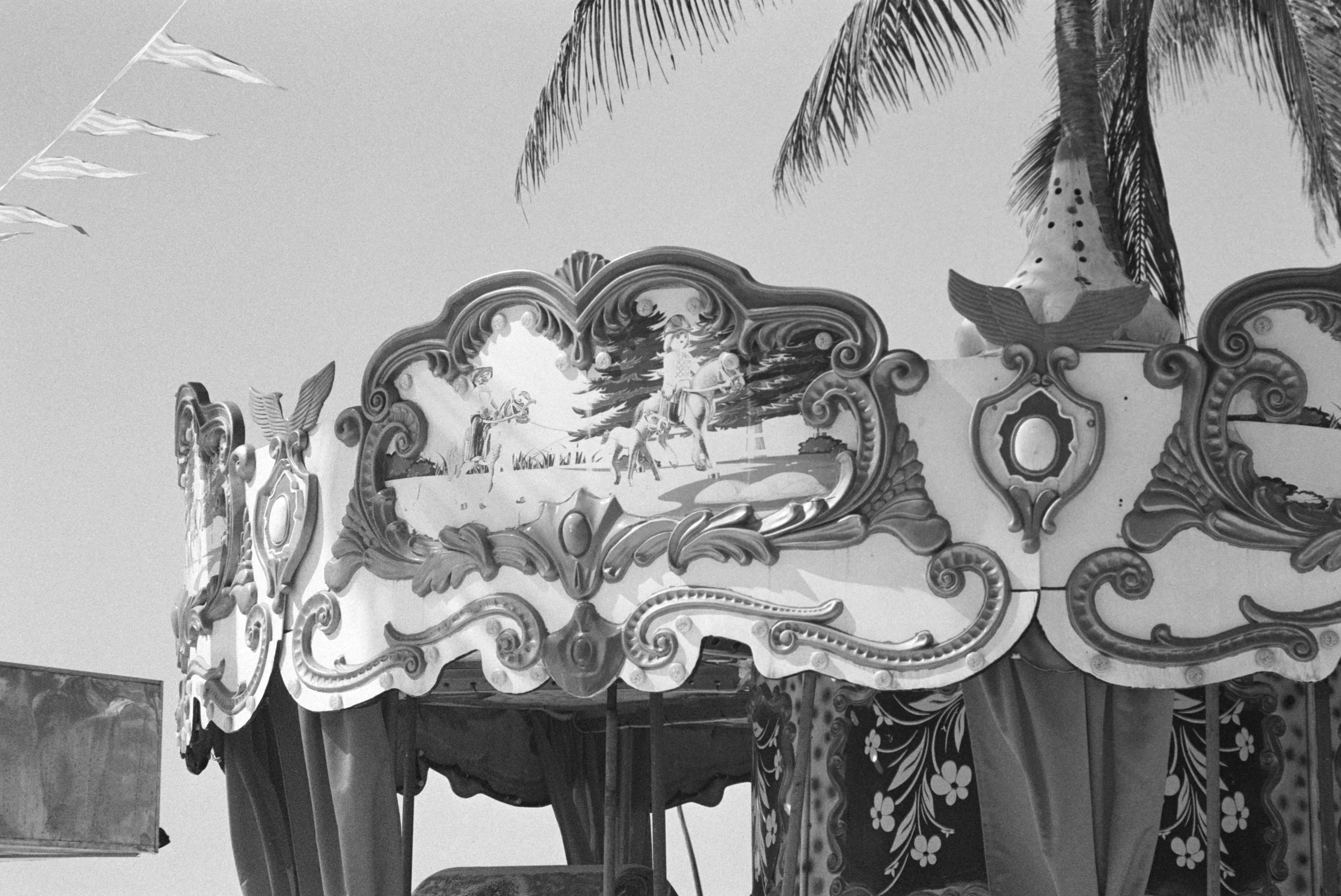 lomography potsdam kino 100, salalah, oman