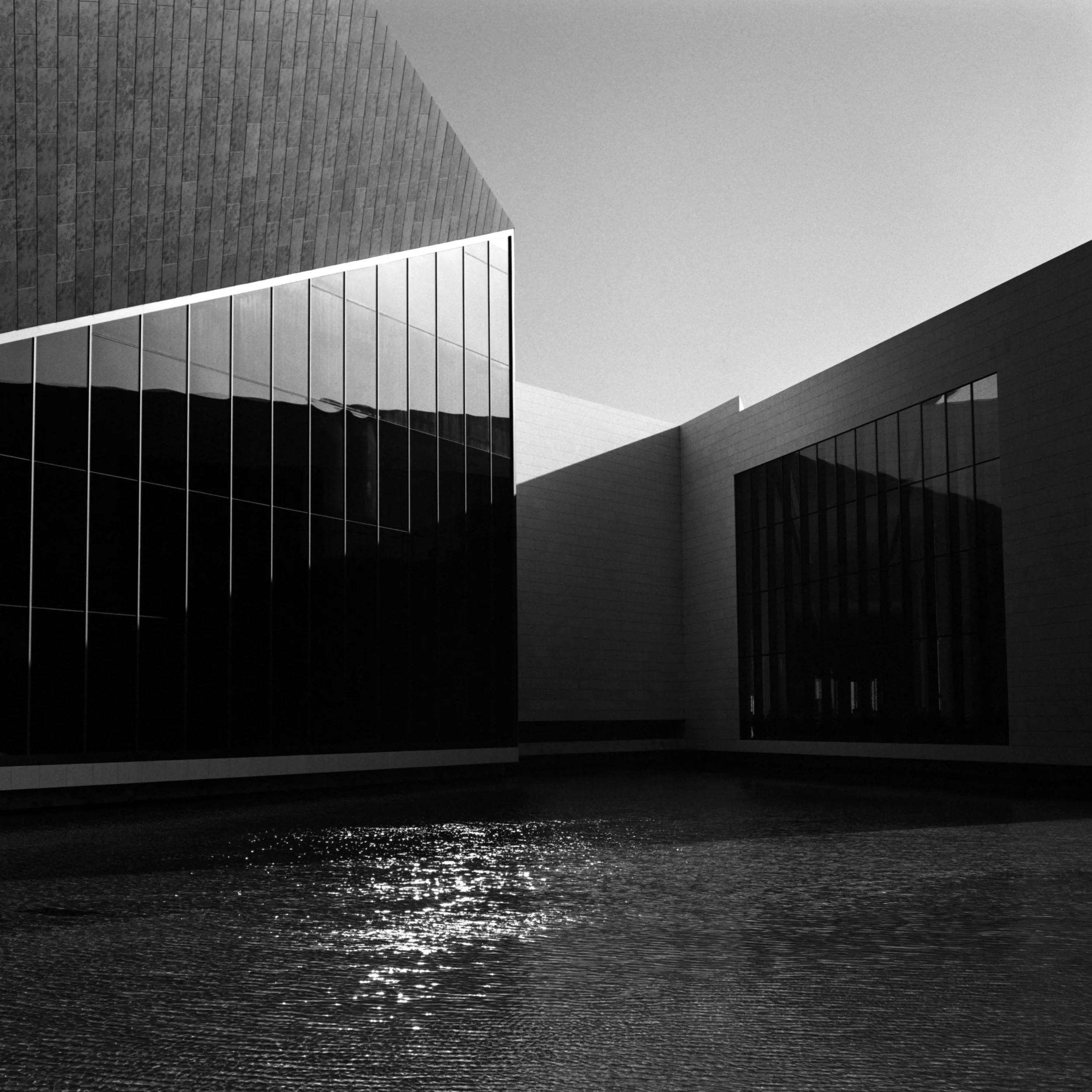 oman across ages museum rollei retro 400s