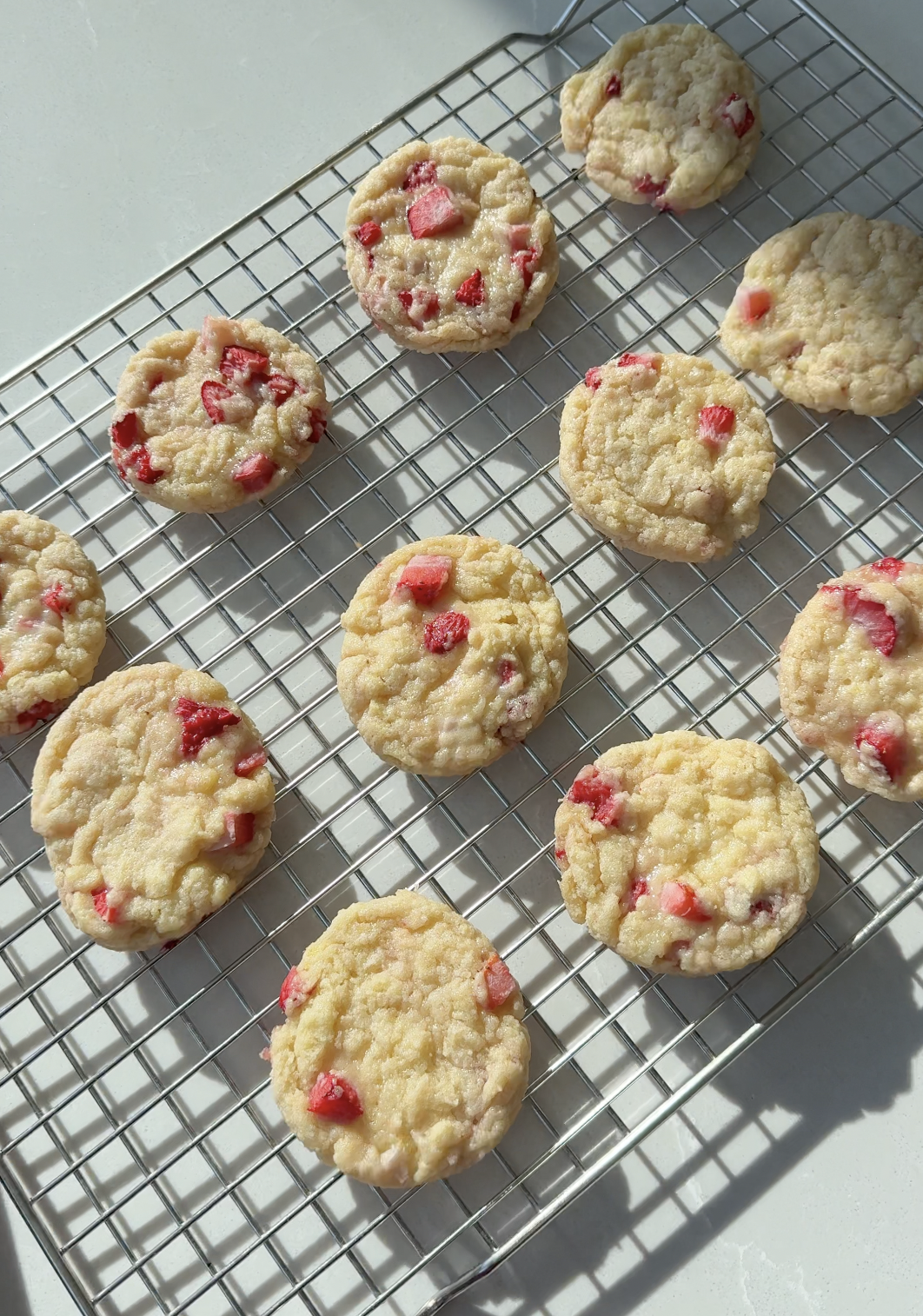 Fresh Strawberry Cookies