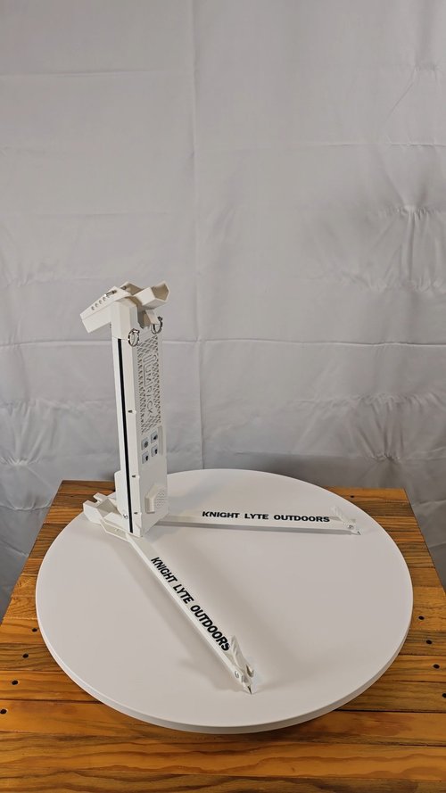 Whiteout Illumirack