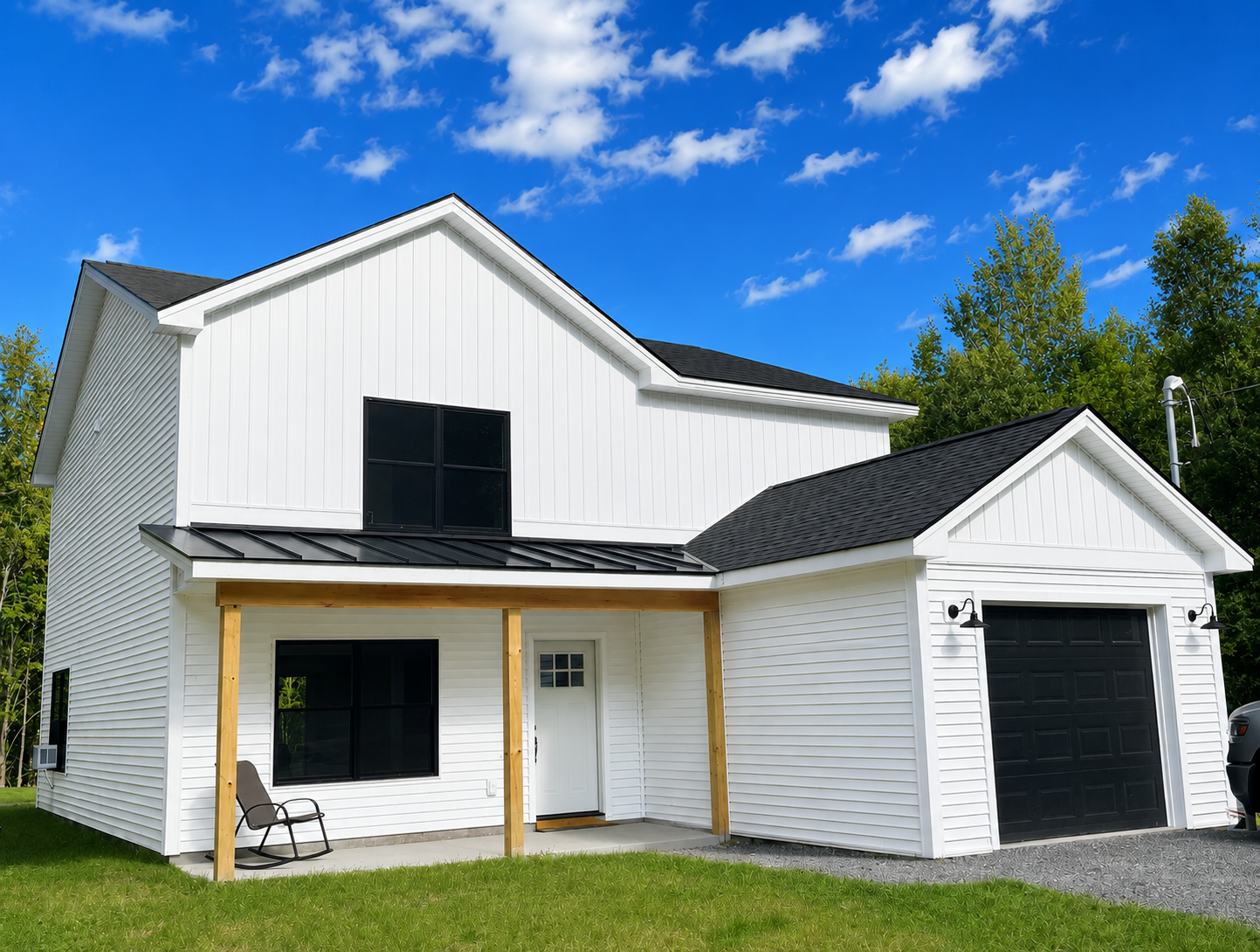 Family-Friendly Two-Story — West Gardiner, Maine