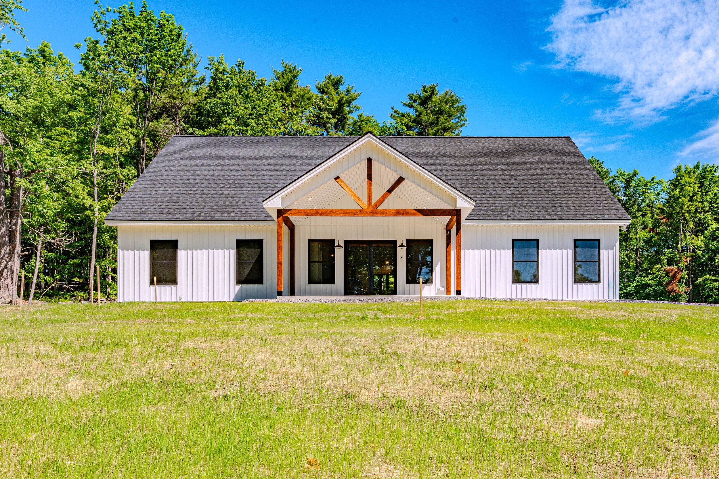 Split-Bedroom Ranch — West Gardiner, Maine