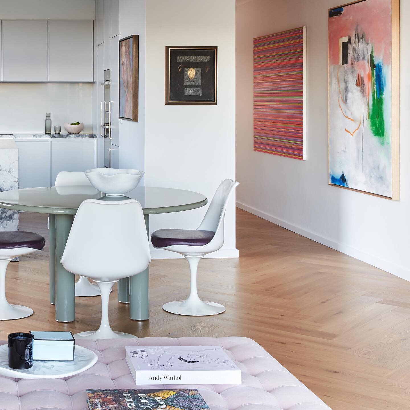 Introducing The Rockley at Elizabeth Bay, the latest project completed by Michael Allsopp Design in Darlinghurst. With views overlooking Sydney Harbor and Rushcutters Park, the spacious apartment held tremendous potential that required some much-need