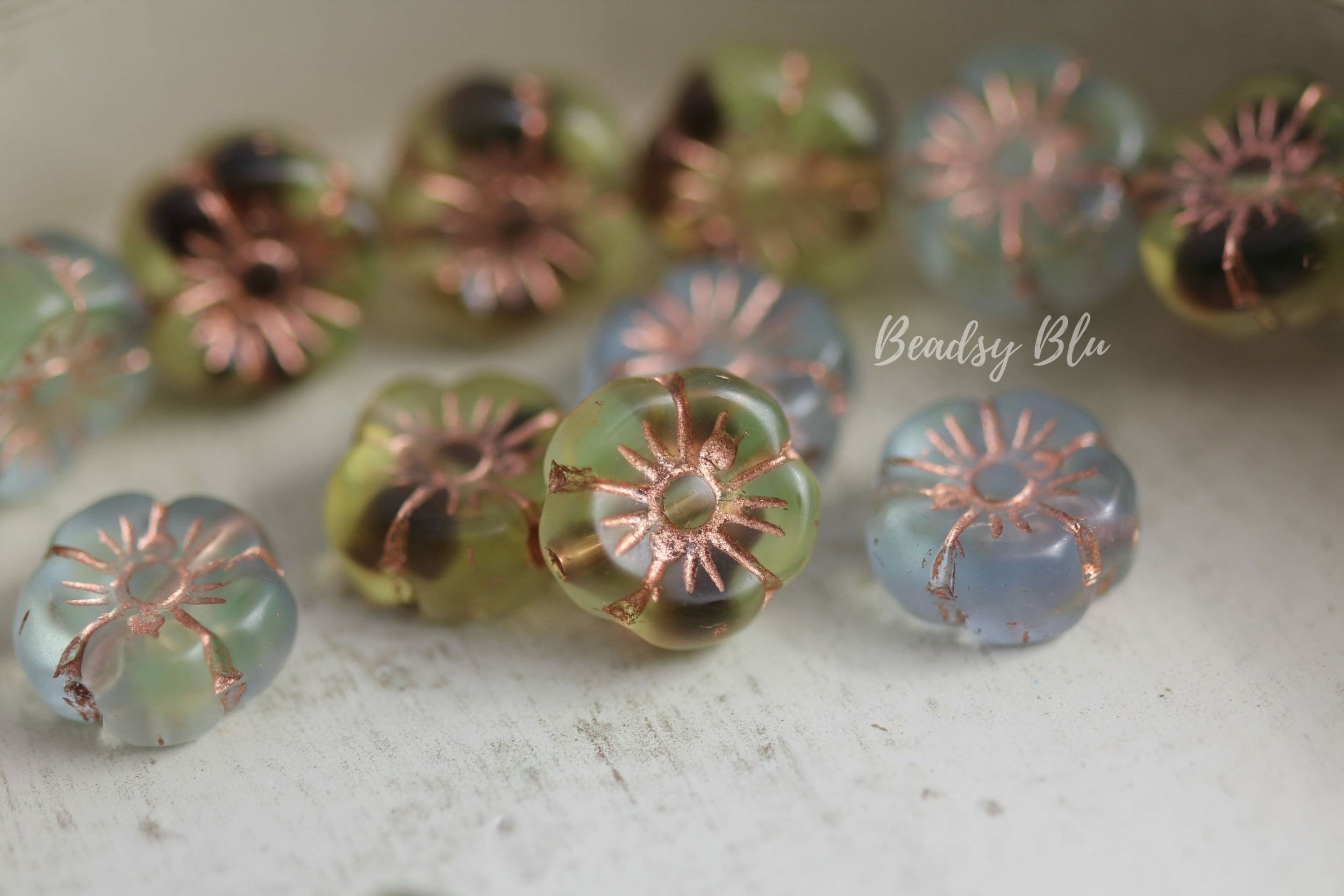 https://i.etsystatic.com/23874220/r/il/afb838/2900904550/il_fullxfull.2900904550_q64b.jpg