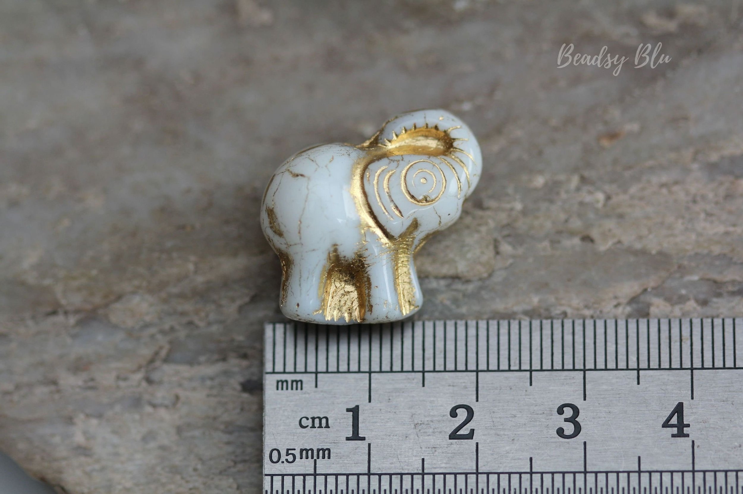 https://i.etsystatic.com/23874220/r/il/d978b6/4850067785/il_fullxfull.4850067785_okj6.jpg