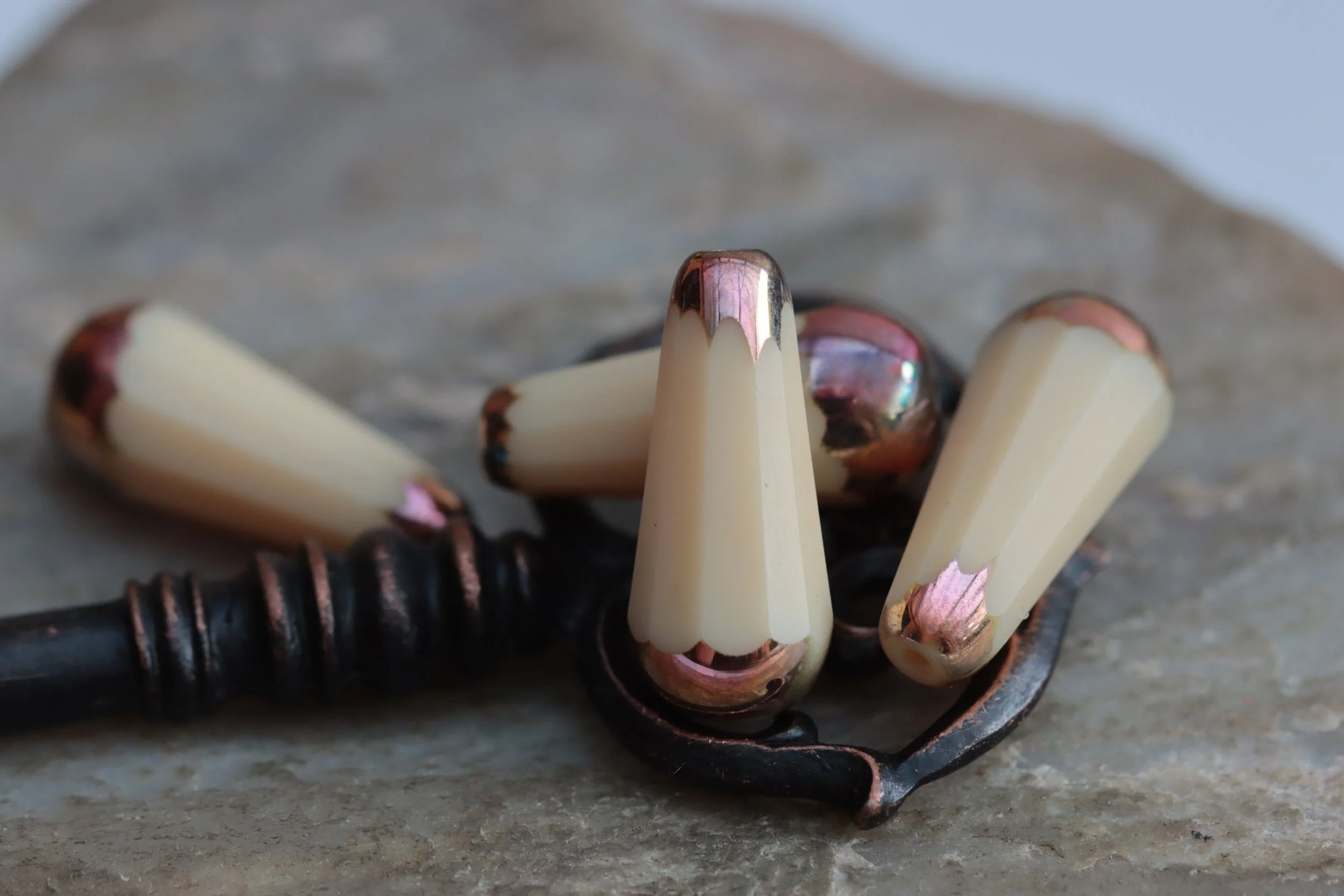 Beige Bronze Faceted Drop Czech Glass Beads 20x9mm